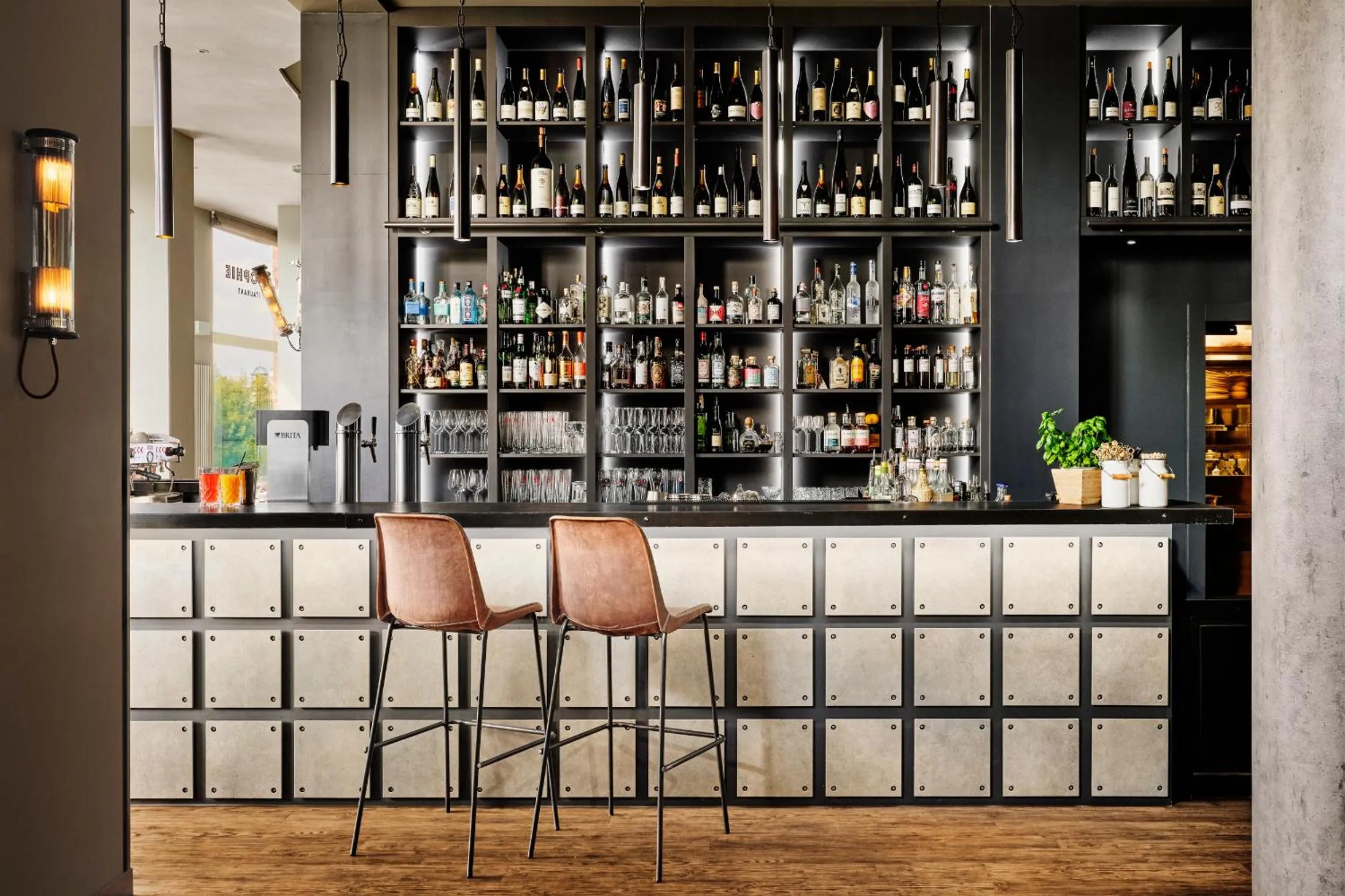 Lounge or bar in AMERON Hotel Abion Spreebogen Berlin
