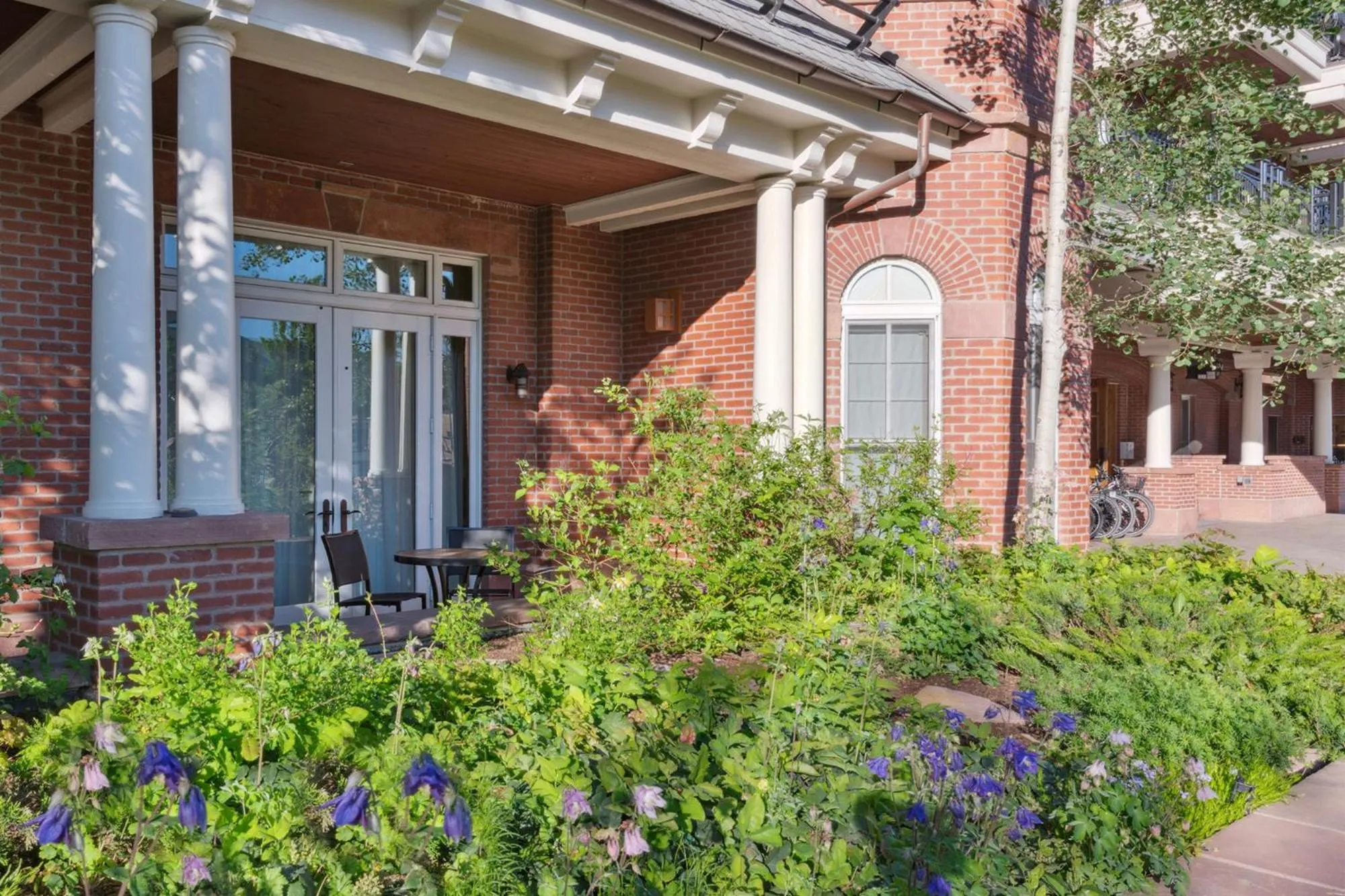 Patio in The Aspen Mountain Residences