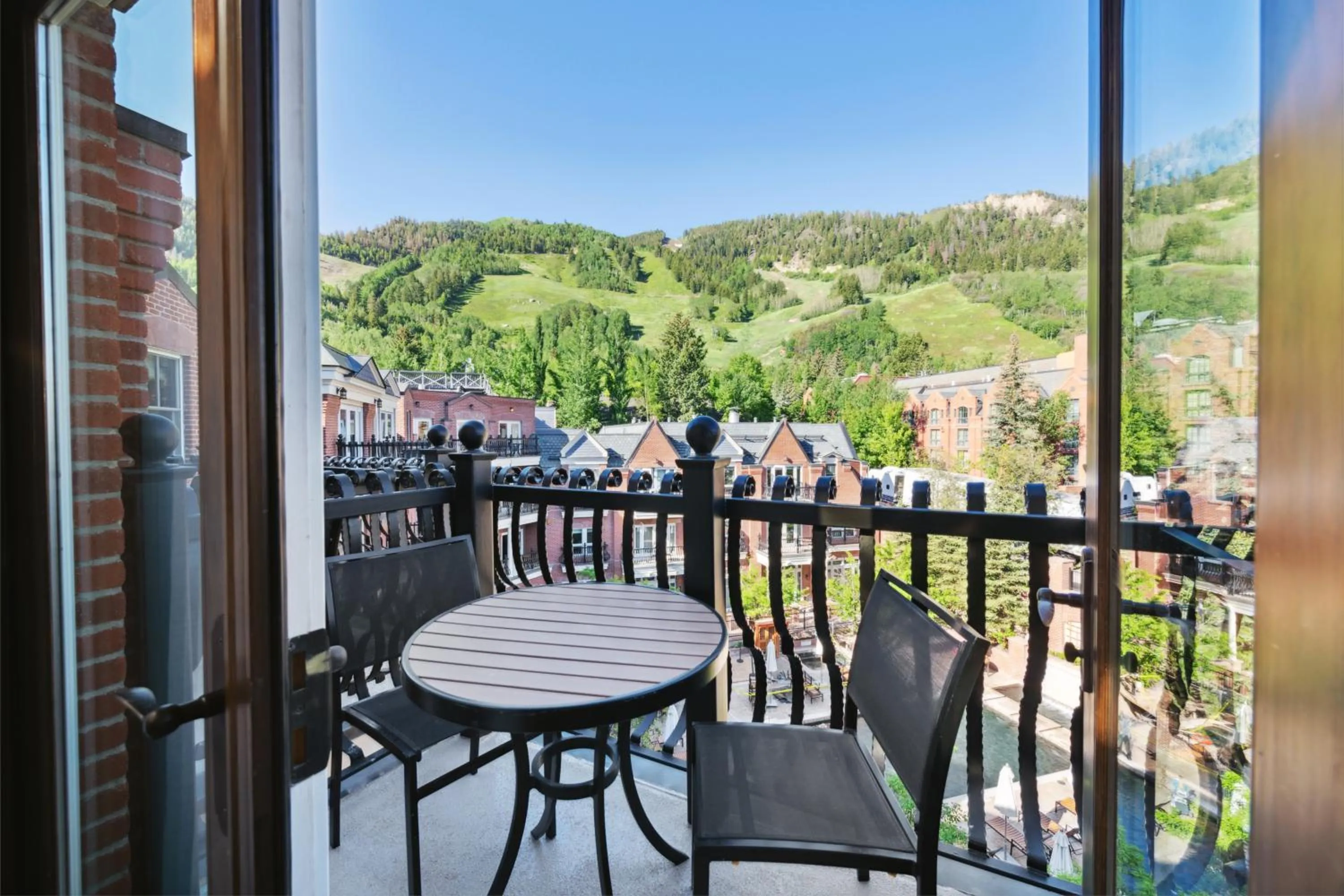 Balcony/Terrace in The Aspen Mountain Residences