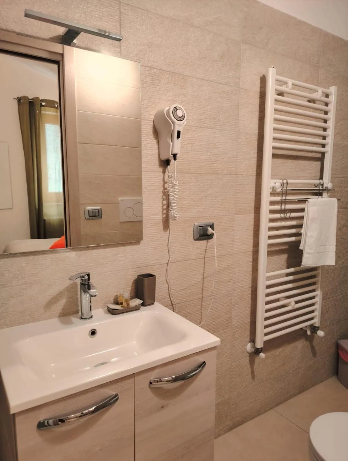 L&B bed and breakfast