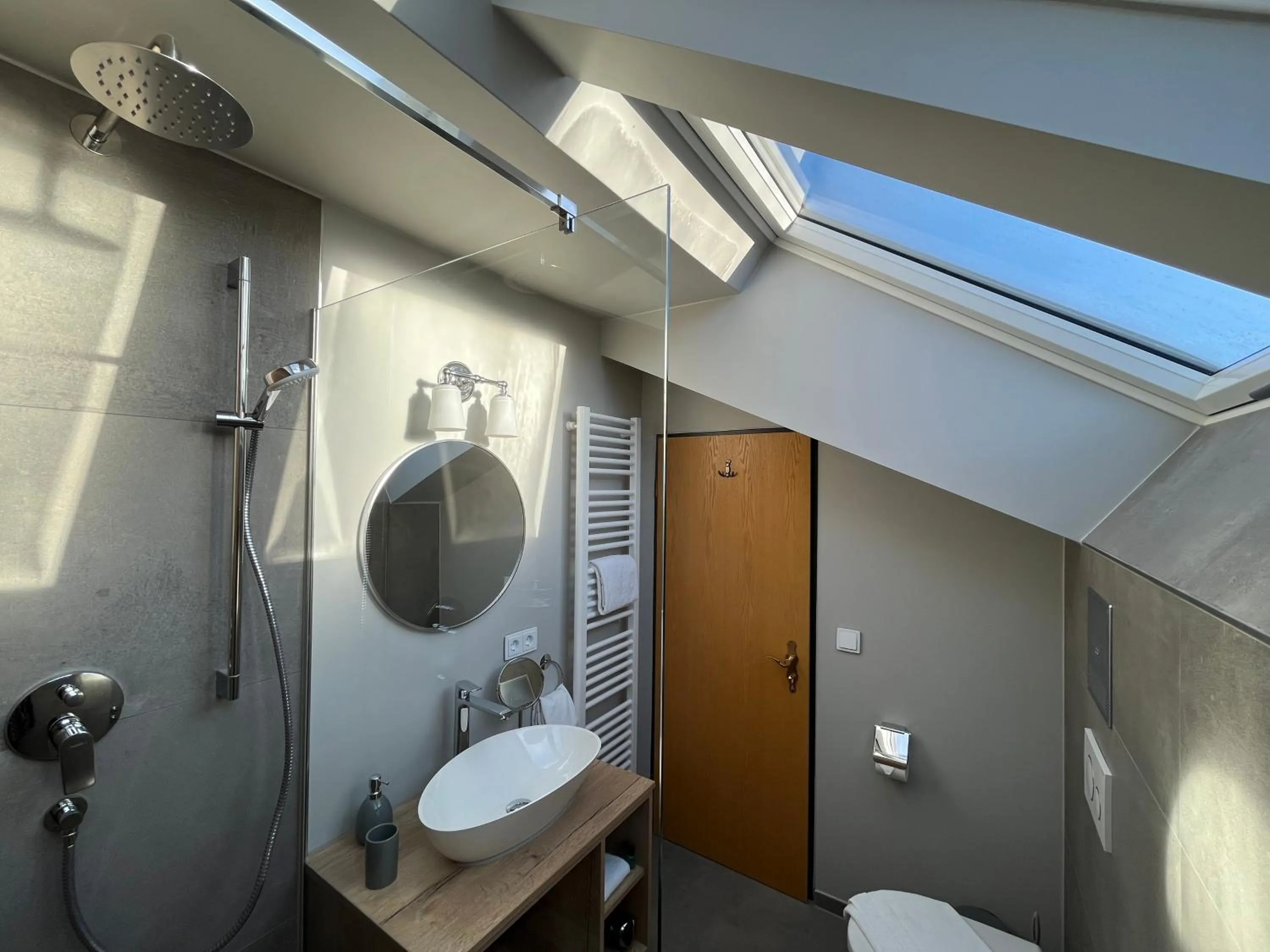 Shower in Hotel Garni Brunnthaler