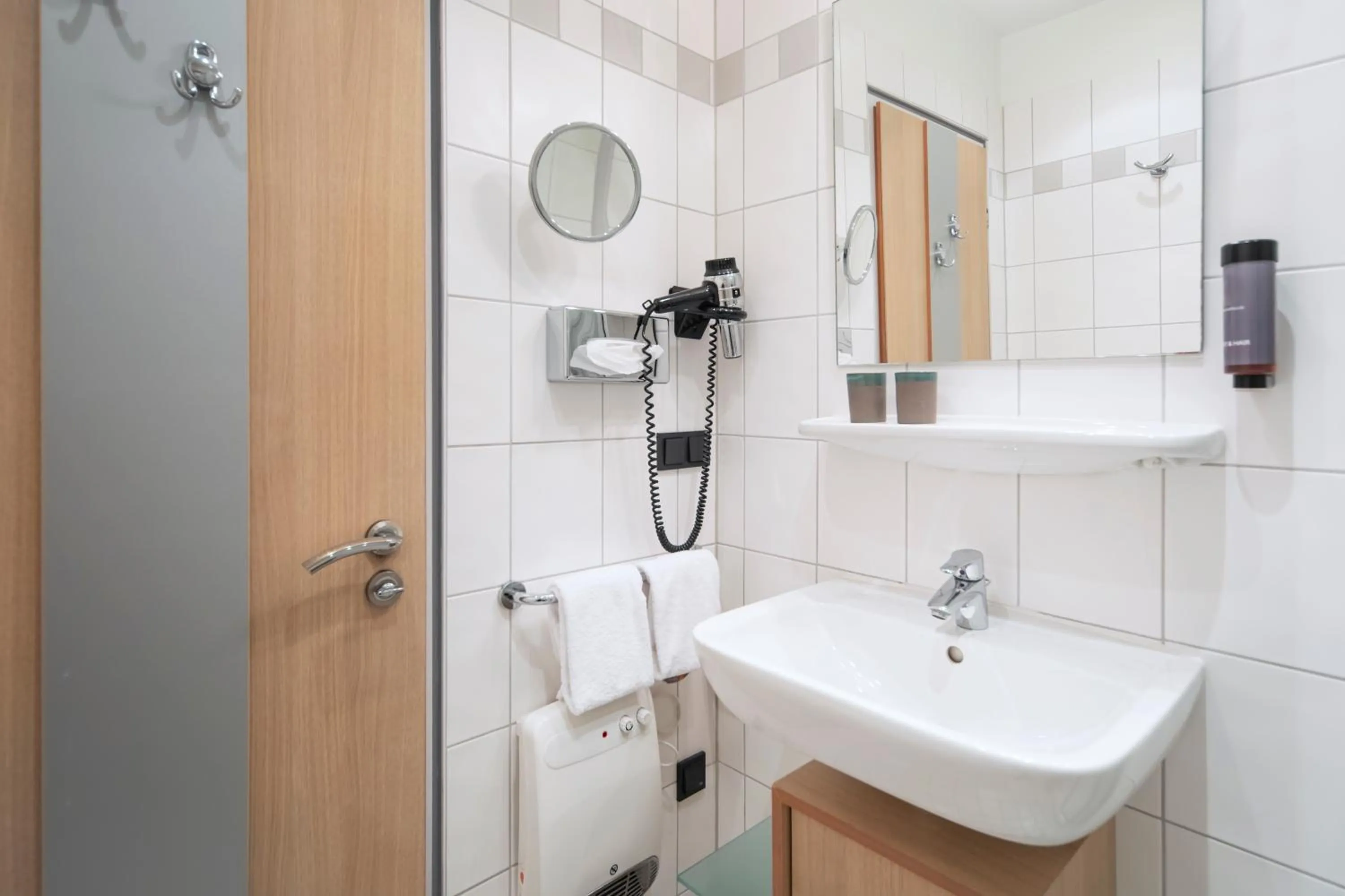 Bathroom in Hotel Franziskushöhe Lohr