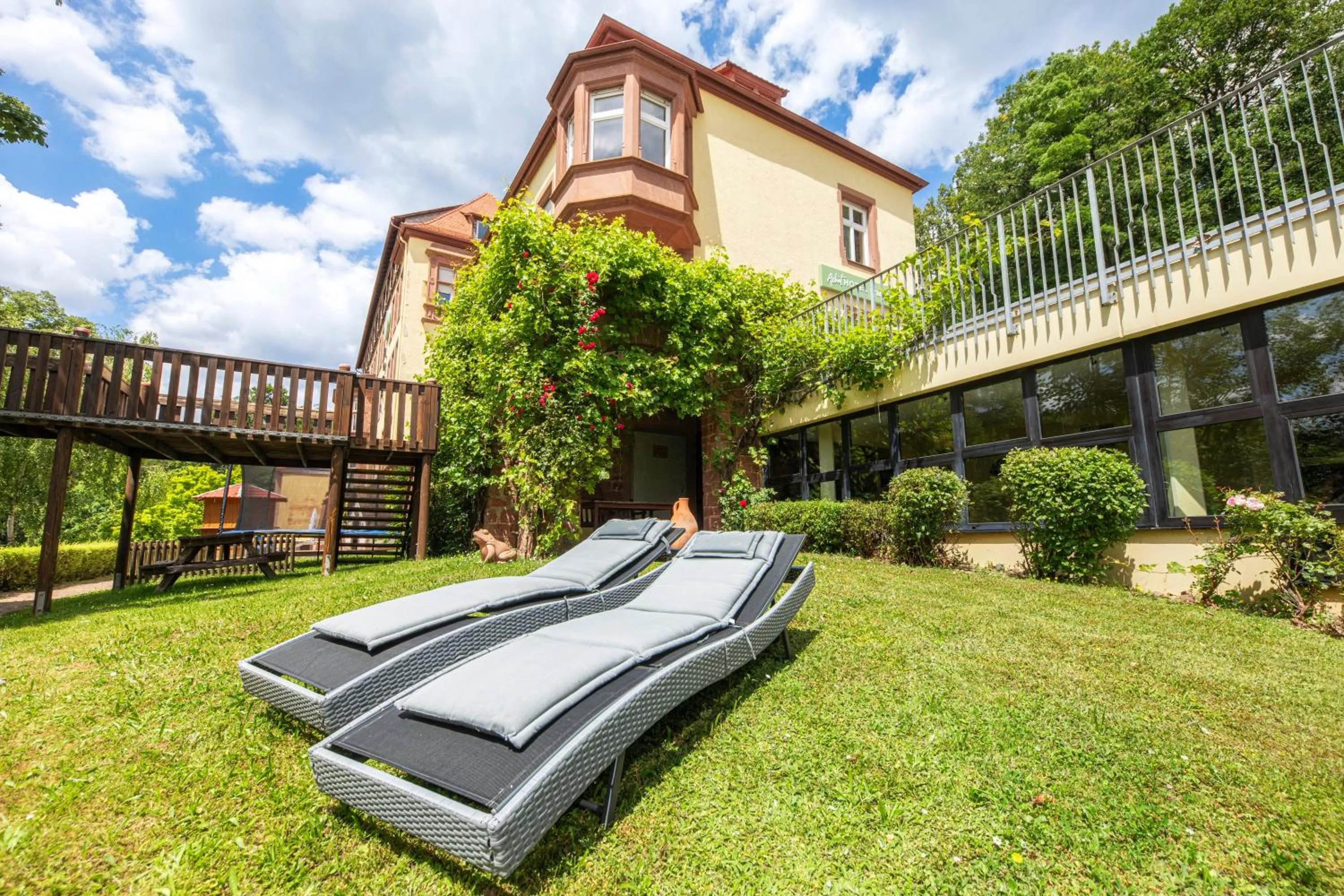 Area and facilities in Hotel Franziskushöhe Lohr