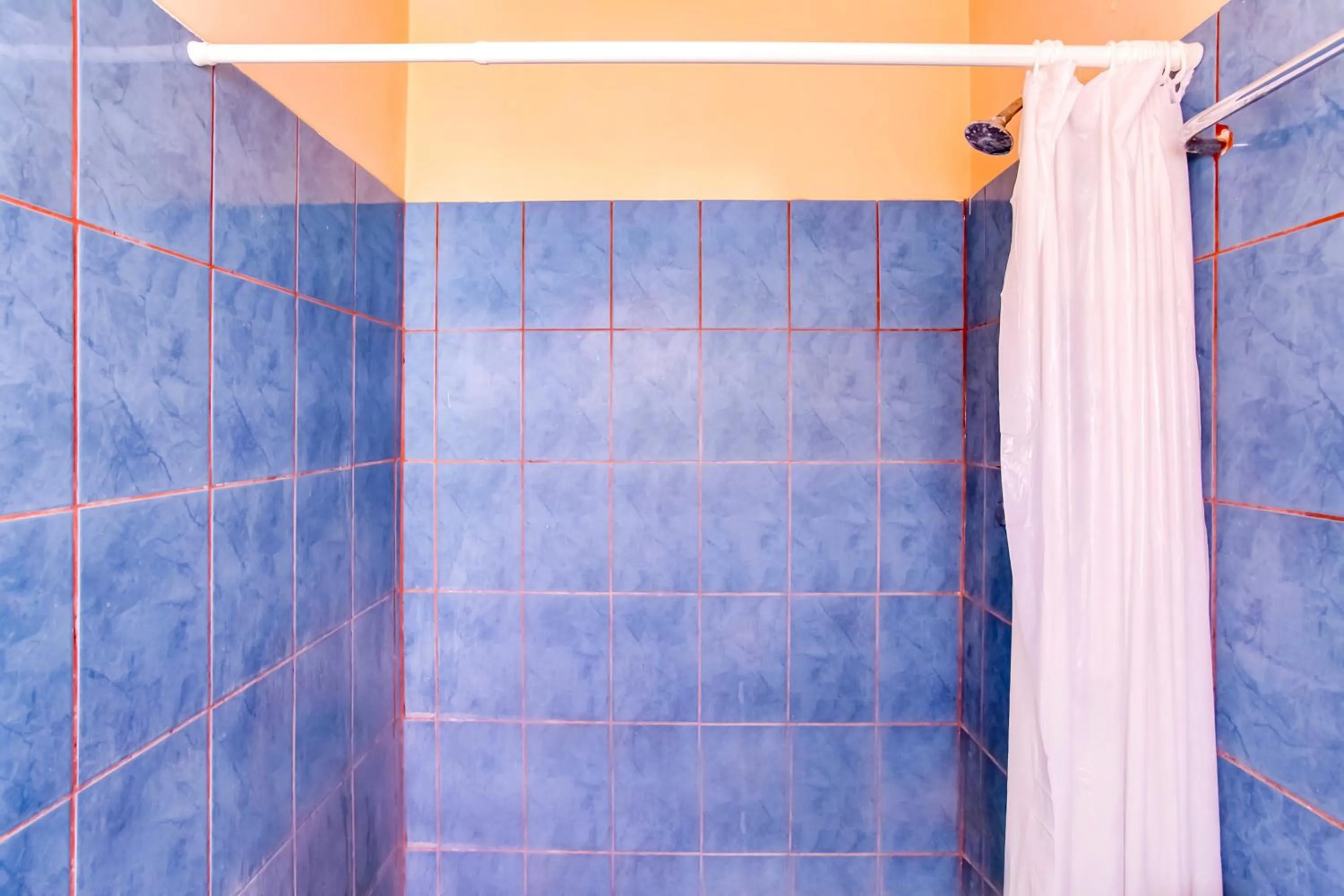 Bathroom in OYO Hotel Margarita