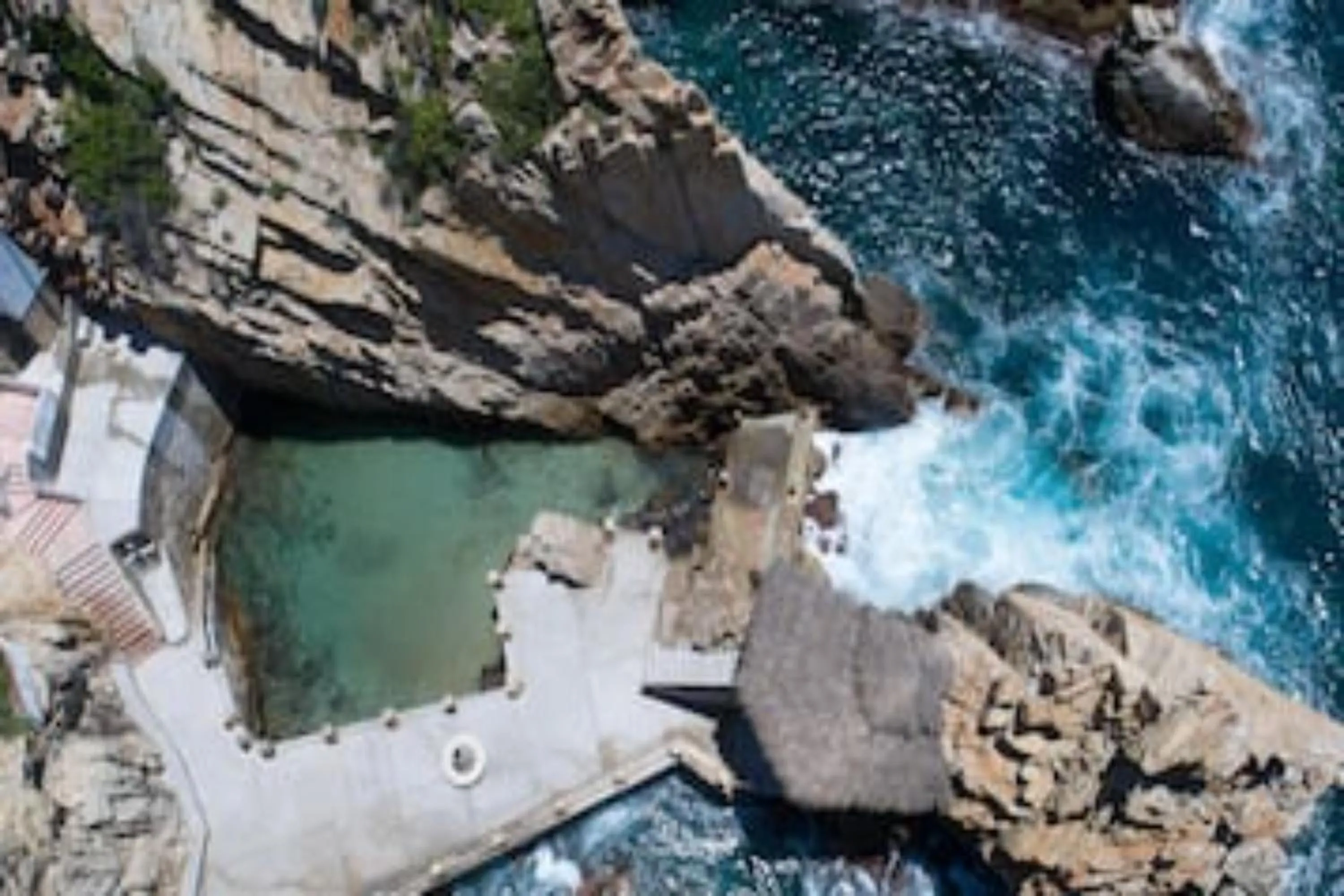 Bird's eye view in Capital O Hotel Los Caracoles, Acapulco