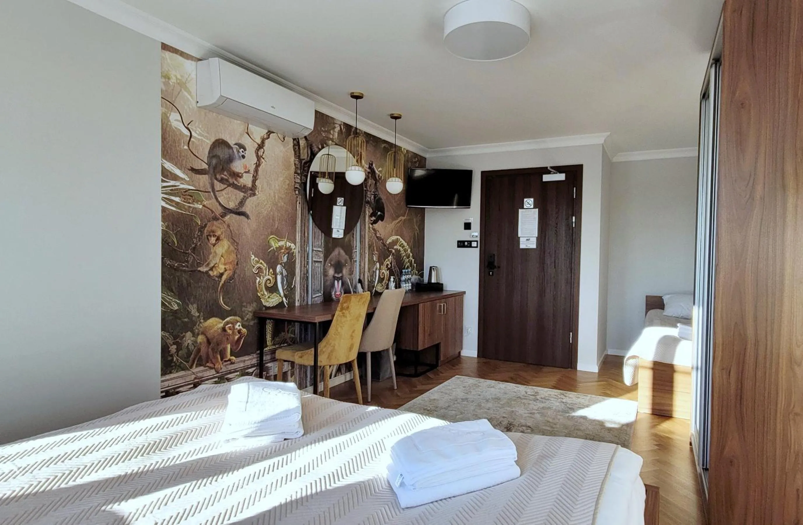Bed in Forrest Apartments & Hostel