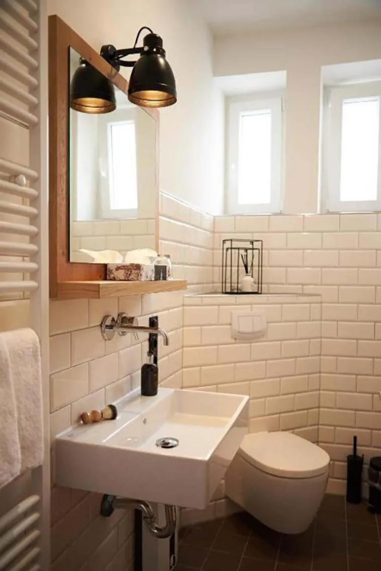 Bathroom in Coffee Fellows Hotel Trier