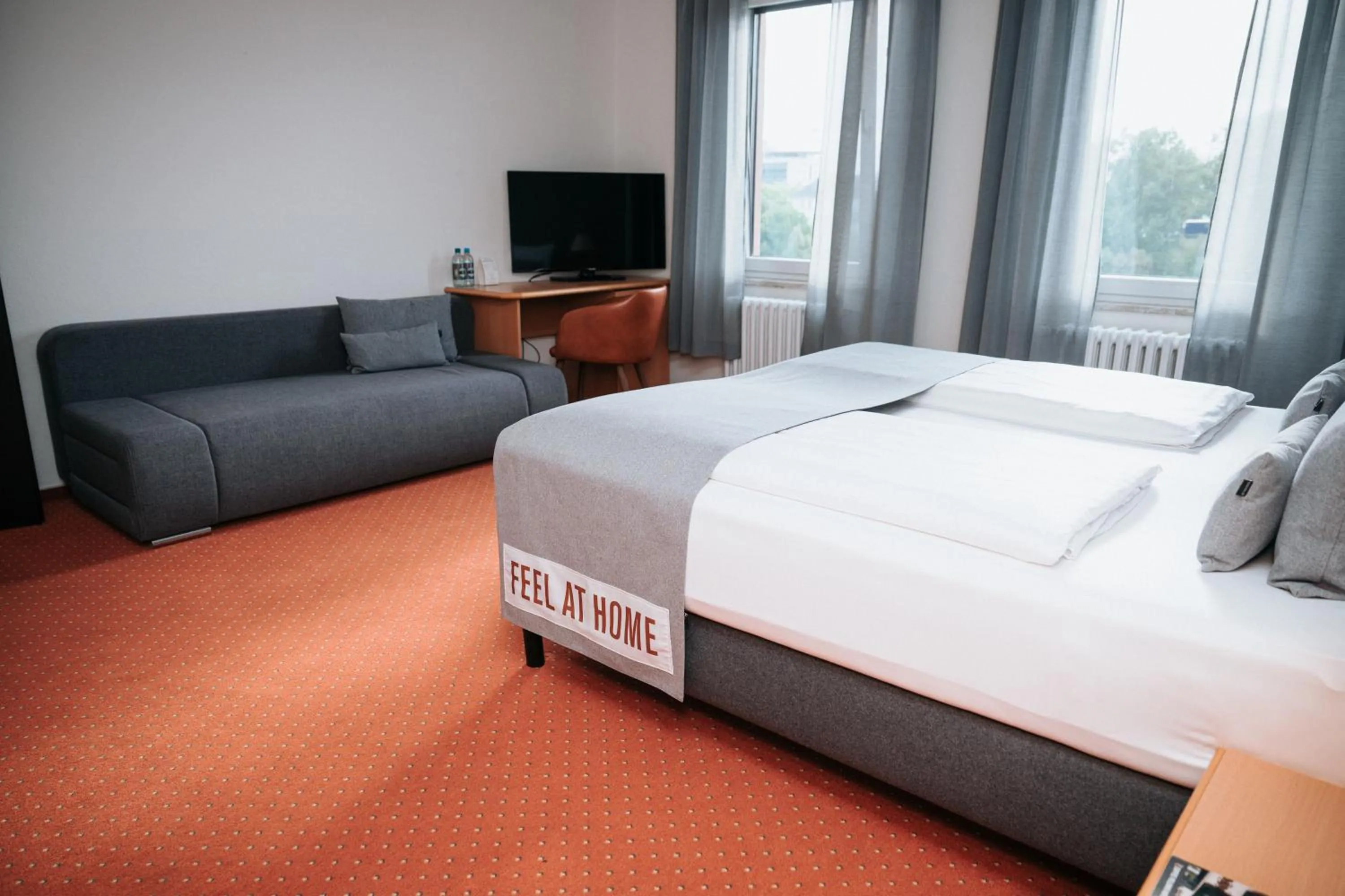 Photo of the whole room, Bed in Coffee Fellows Hotel Trier