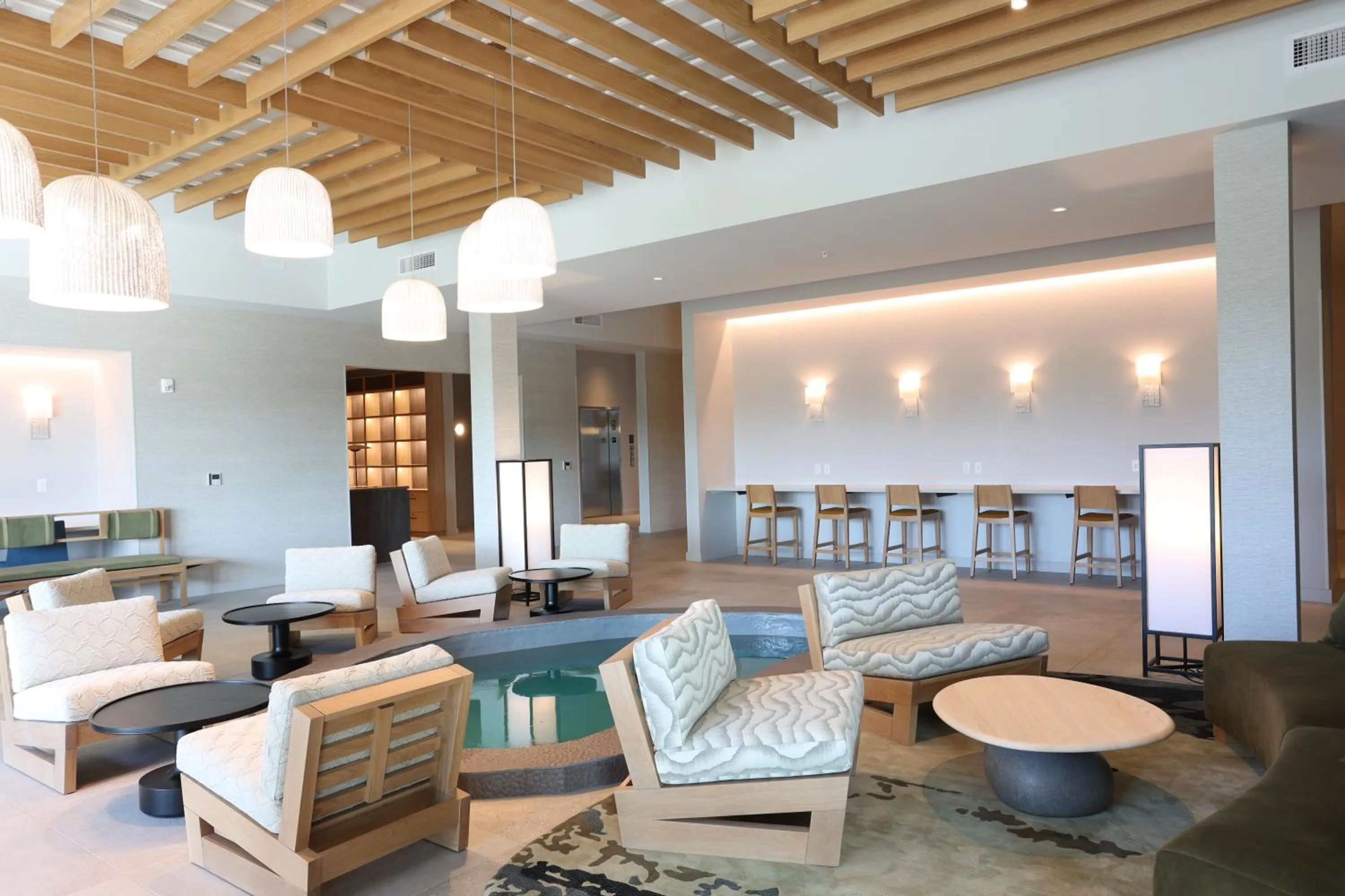 Lobby or reception in Cedartree Hotel Portland Hillsboro