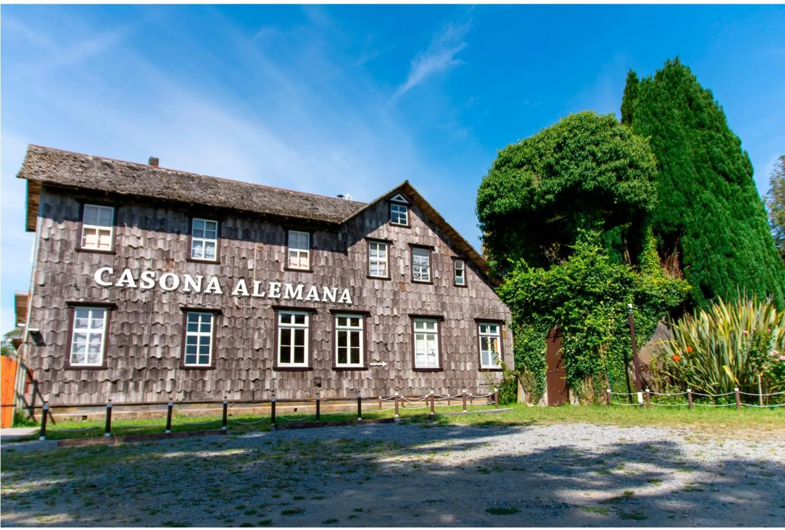 Property building in Casona Alemana