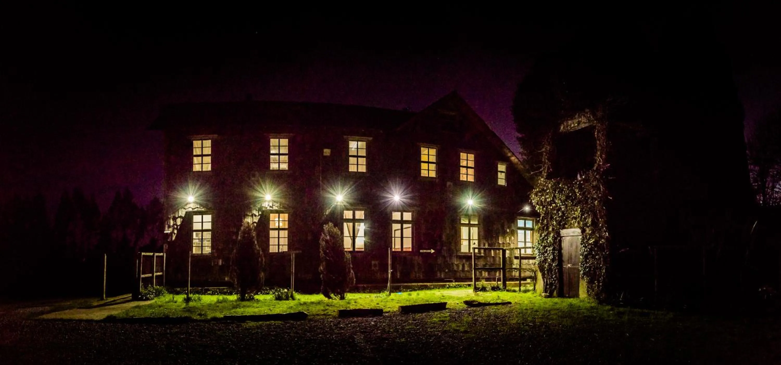 Property building in Casona Alemana