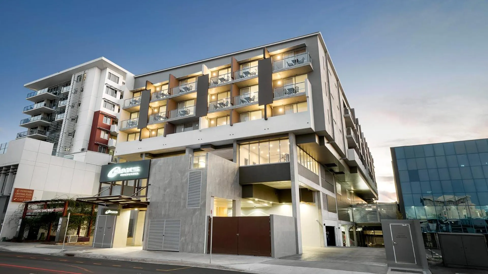 Property building in Oaks Toowoomba Hotel