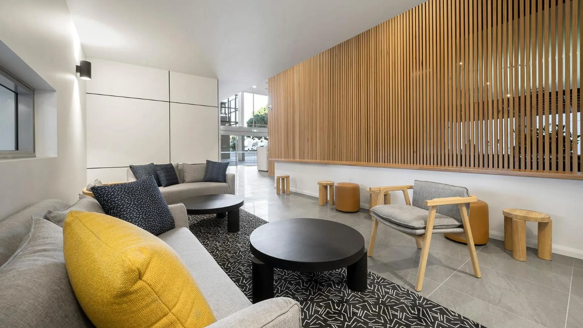 Lobby or reception in Oaks Toowoomba Hotel