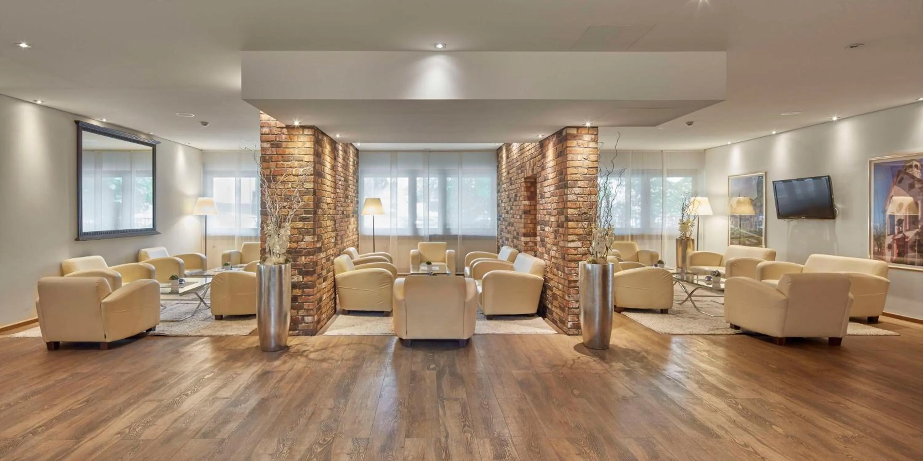 Lobby or reception in Best Western Hotel Trier City