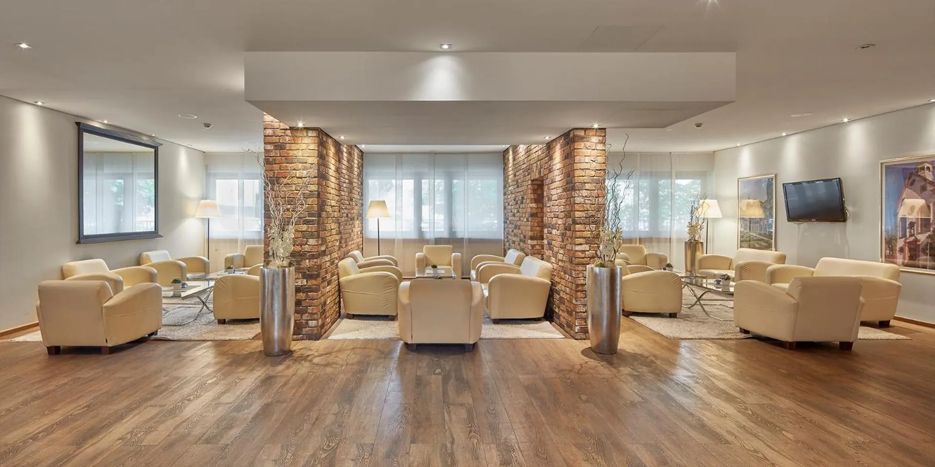 Lounge or bar in Best Western Hotel Trier City