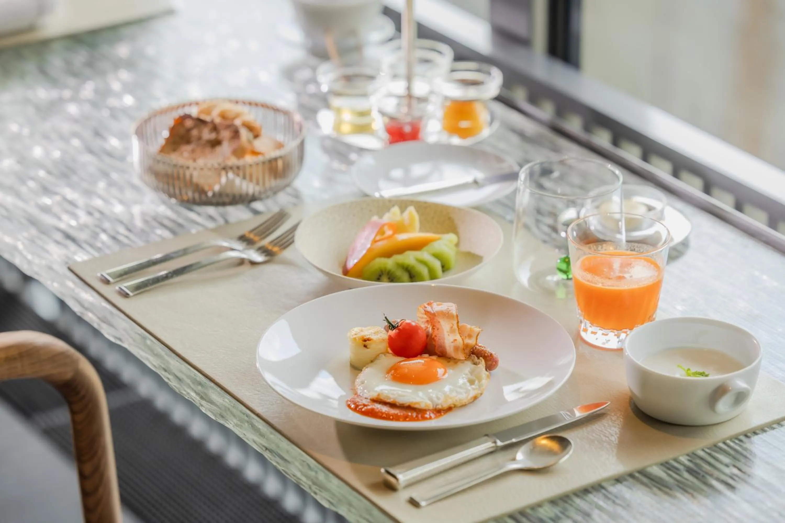 Breakfast in Muni Kyoto