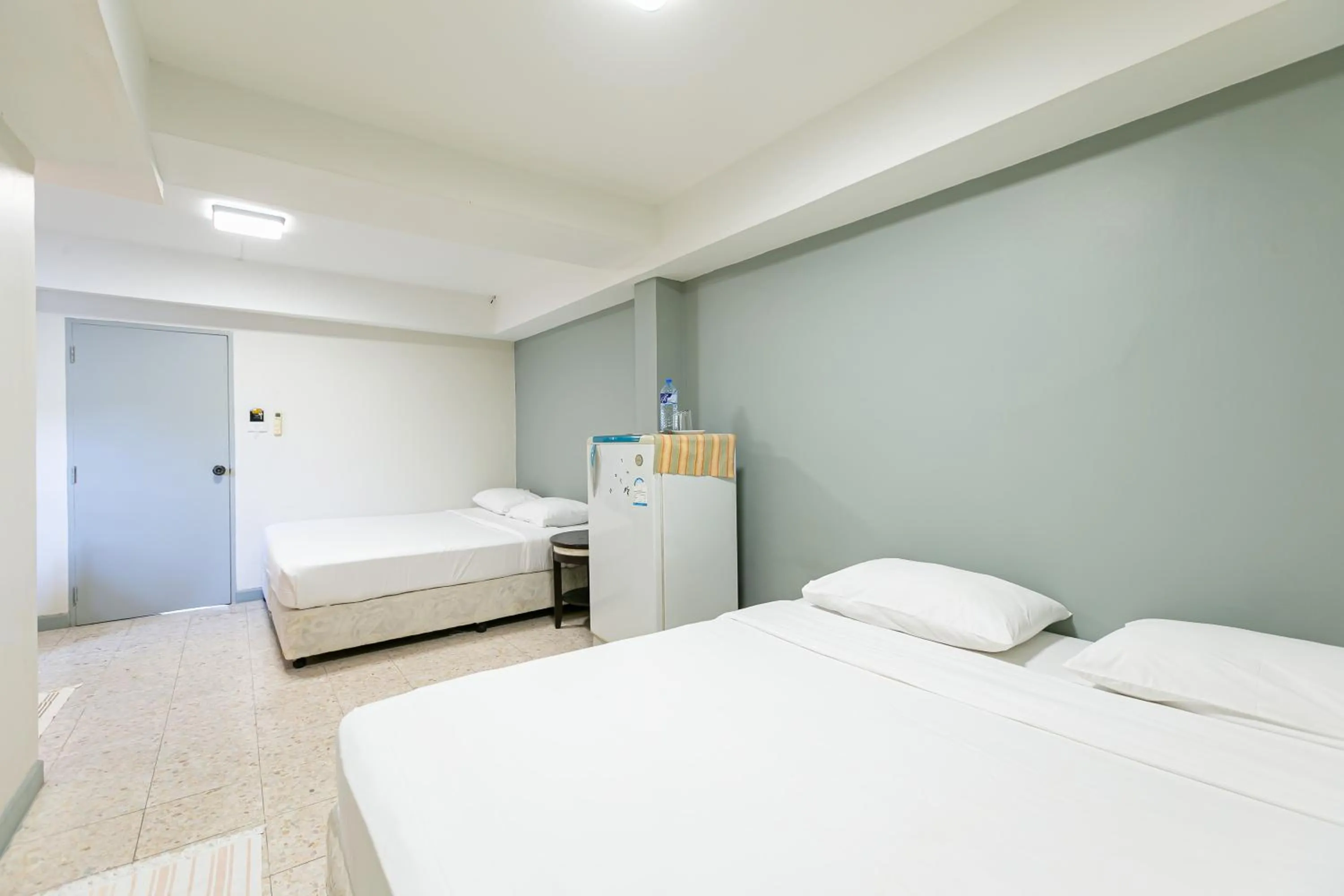 Bed in Wong Amat House