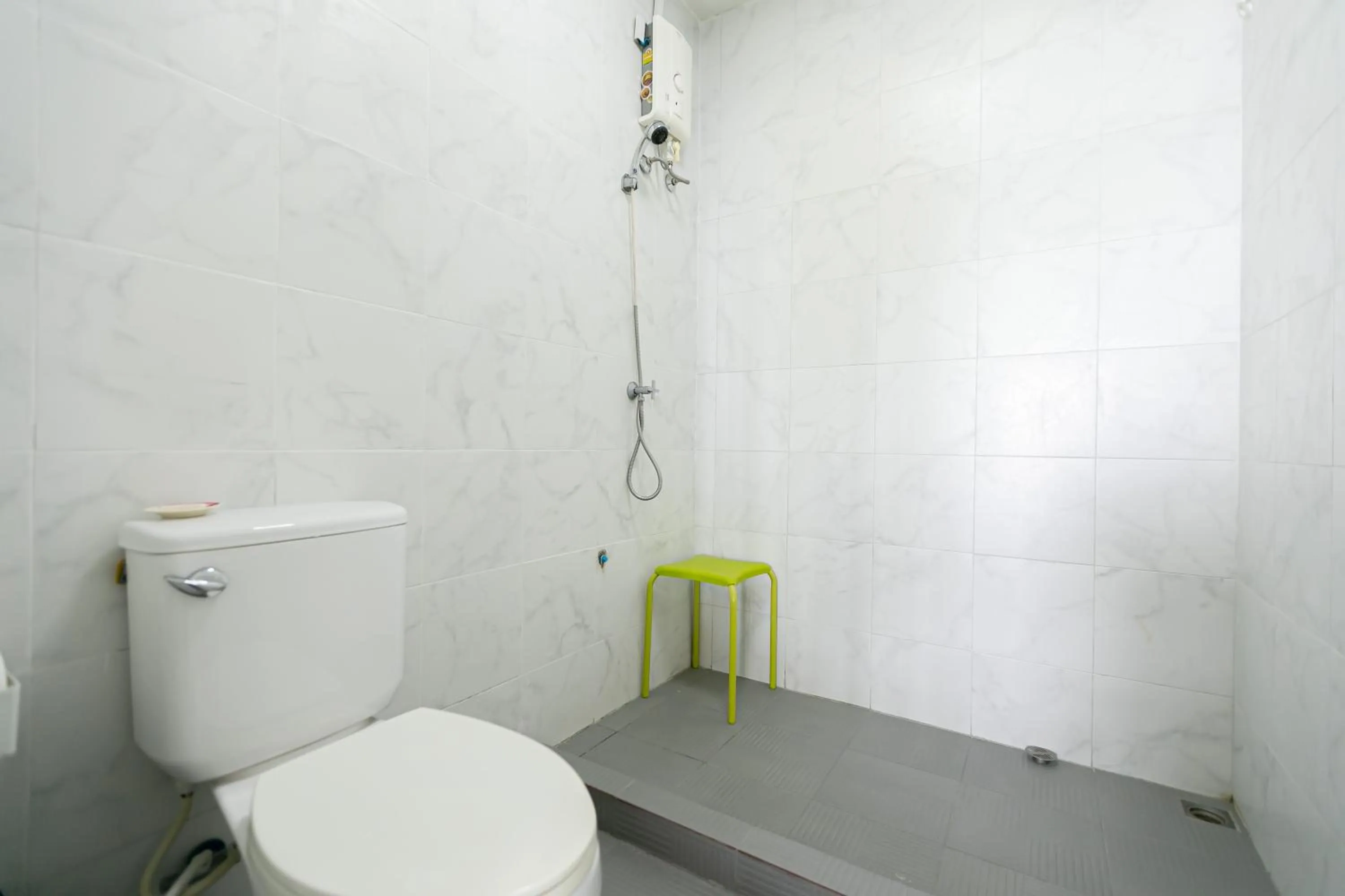 Bathroom in Wong Amat House