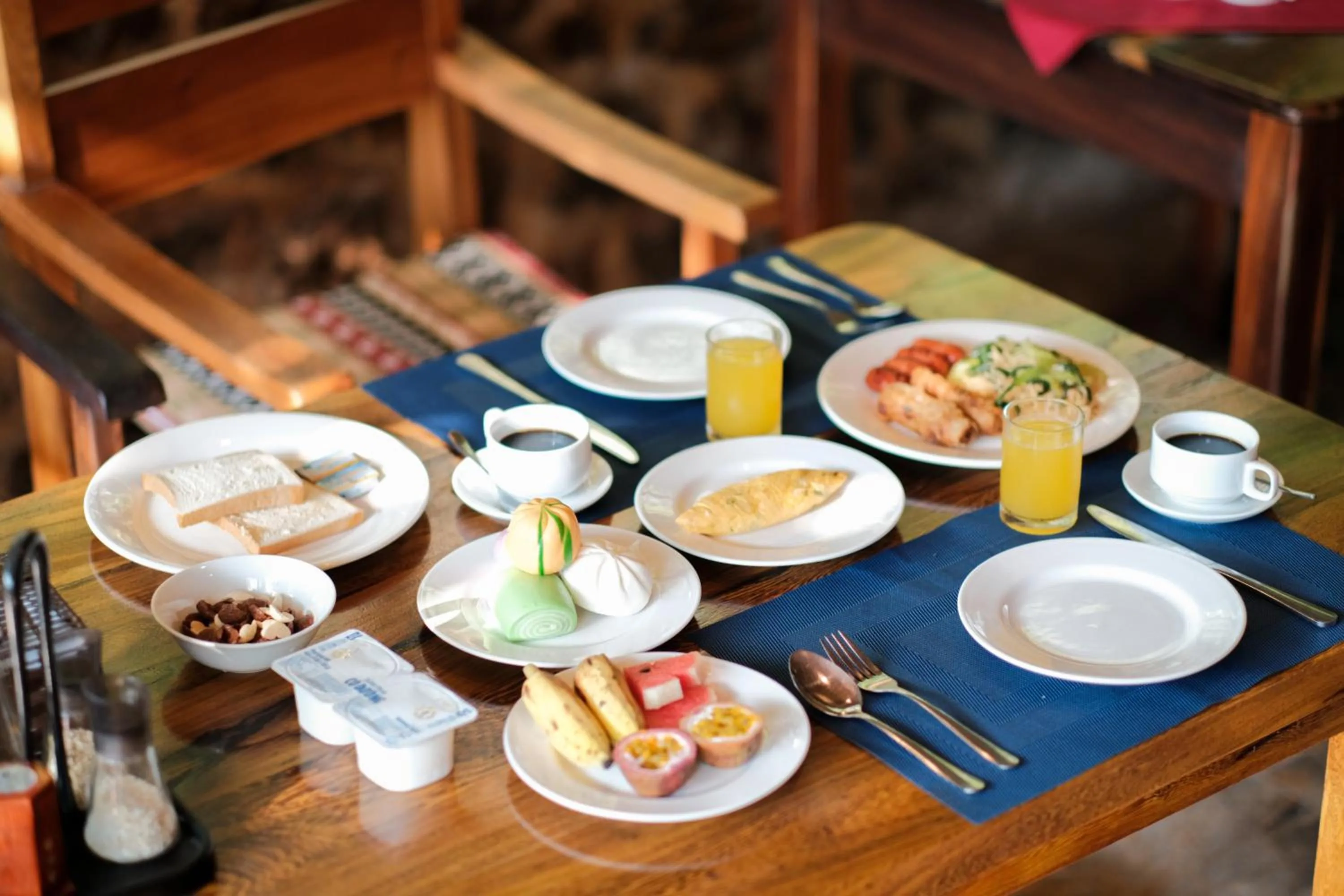 Breakfast in Trang An Ecolodge