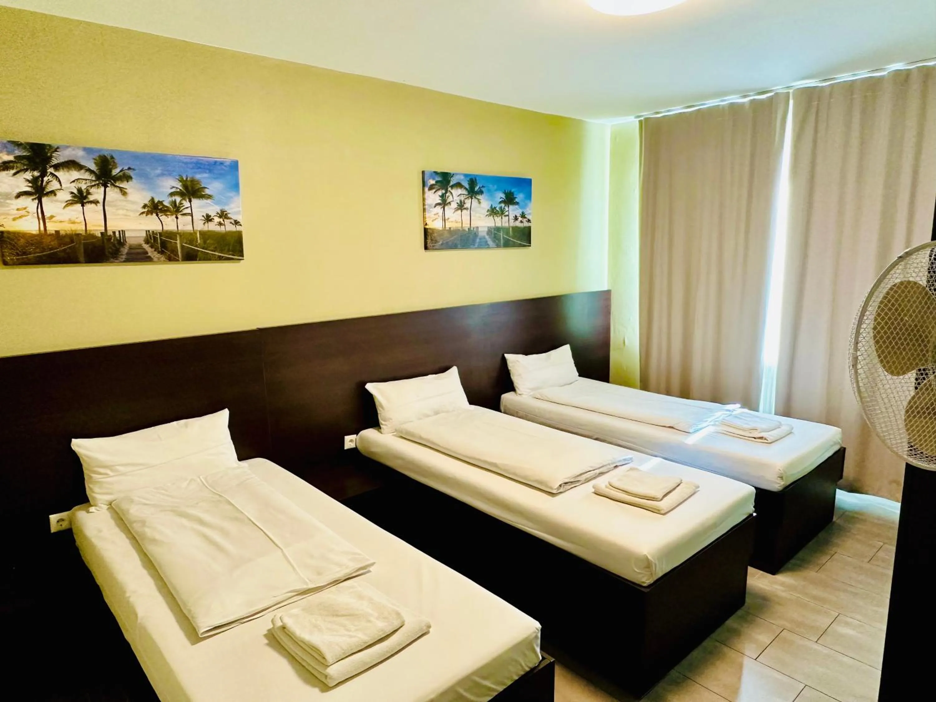 Bed in Hotel City Star