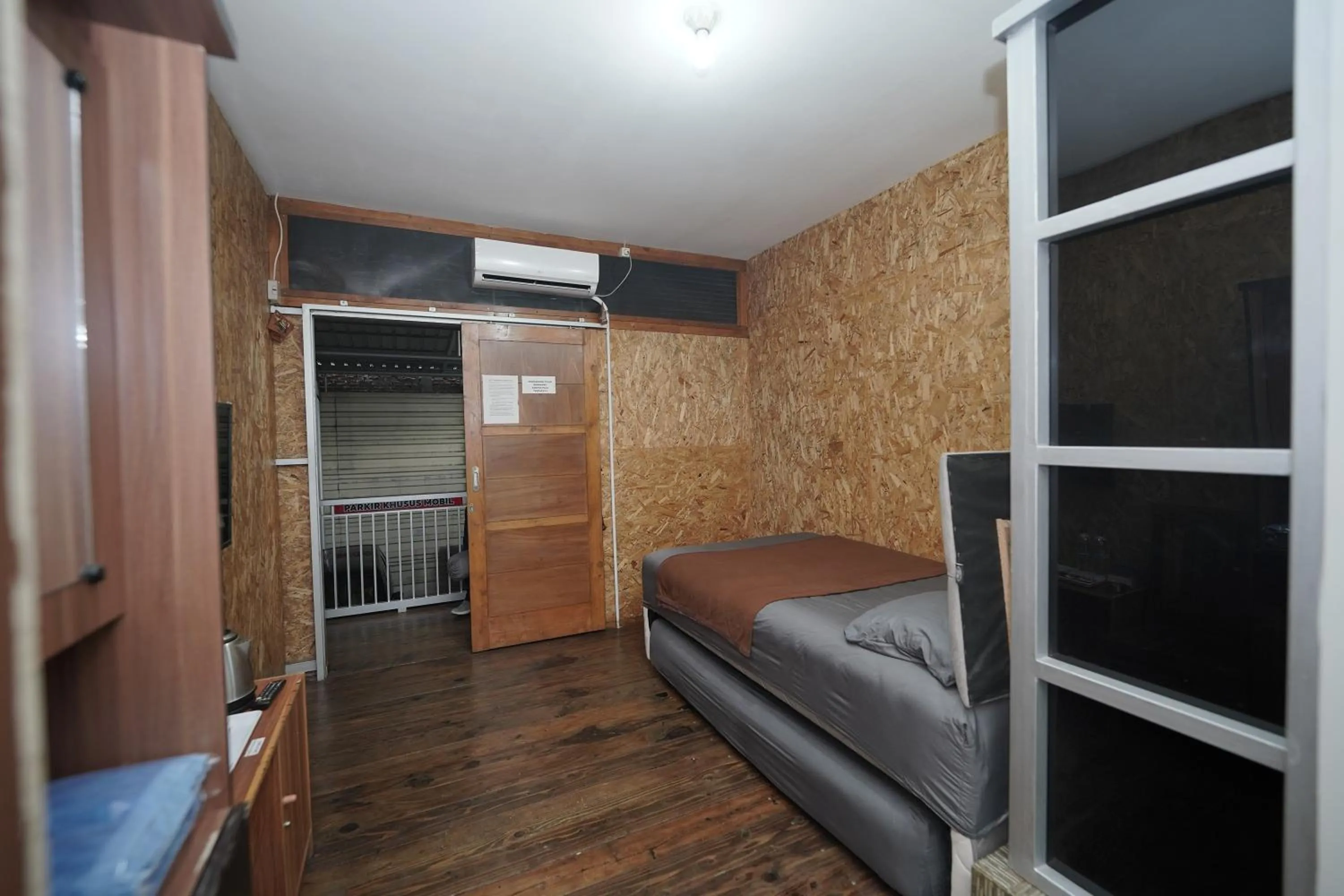 Bedroom, Bed in Hotel Soreang