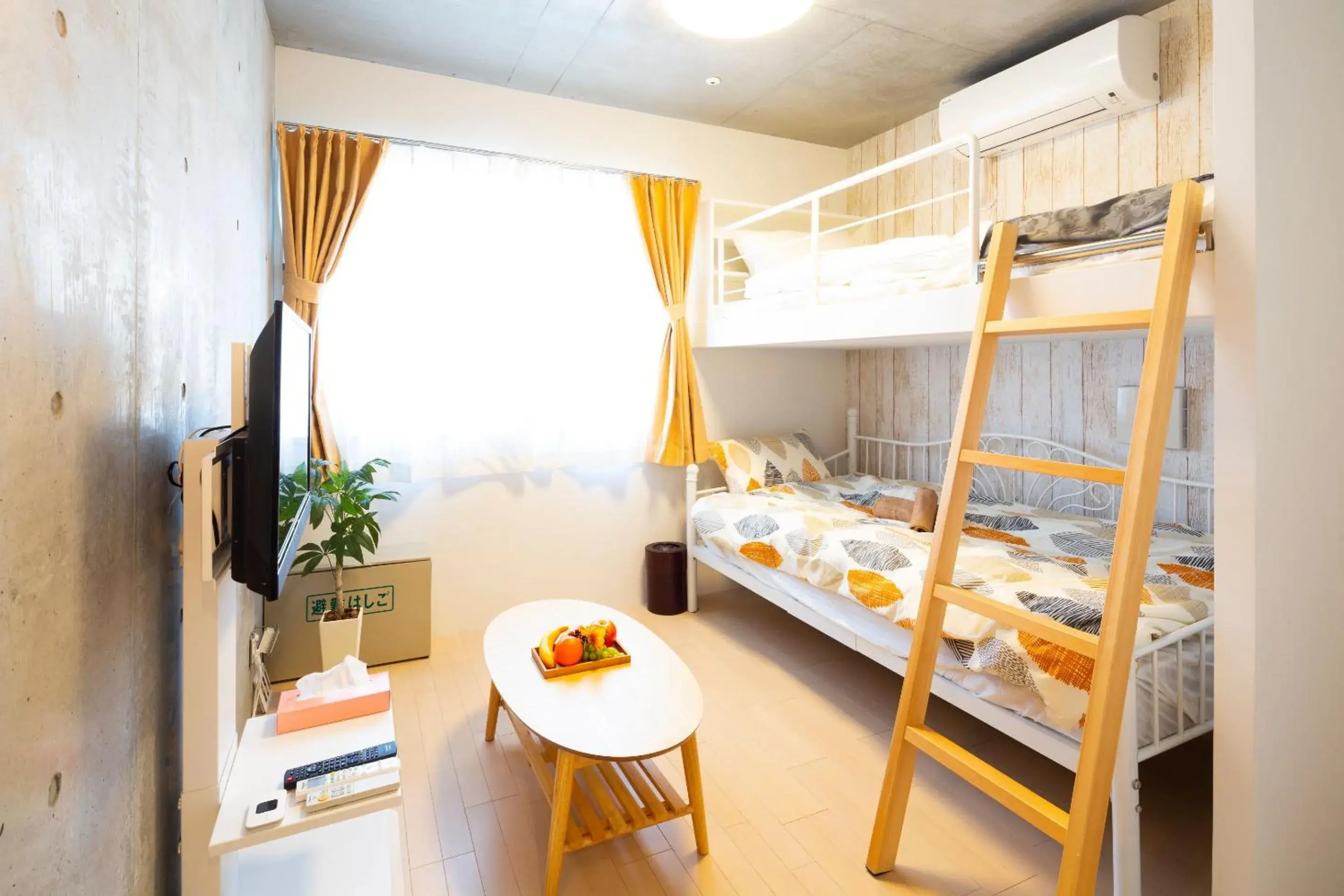 Triple Room in Laffitte Hirai Condominium Hotel Triple Room in Laffitte Hirai Condominium Hotel