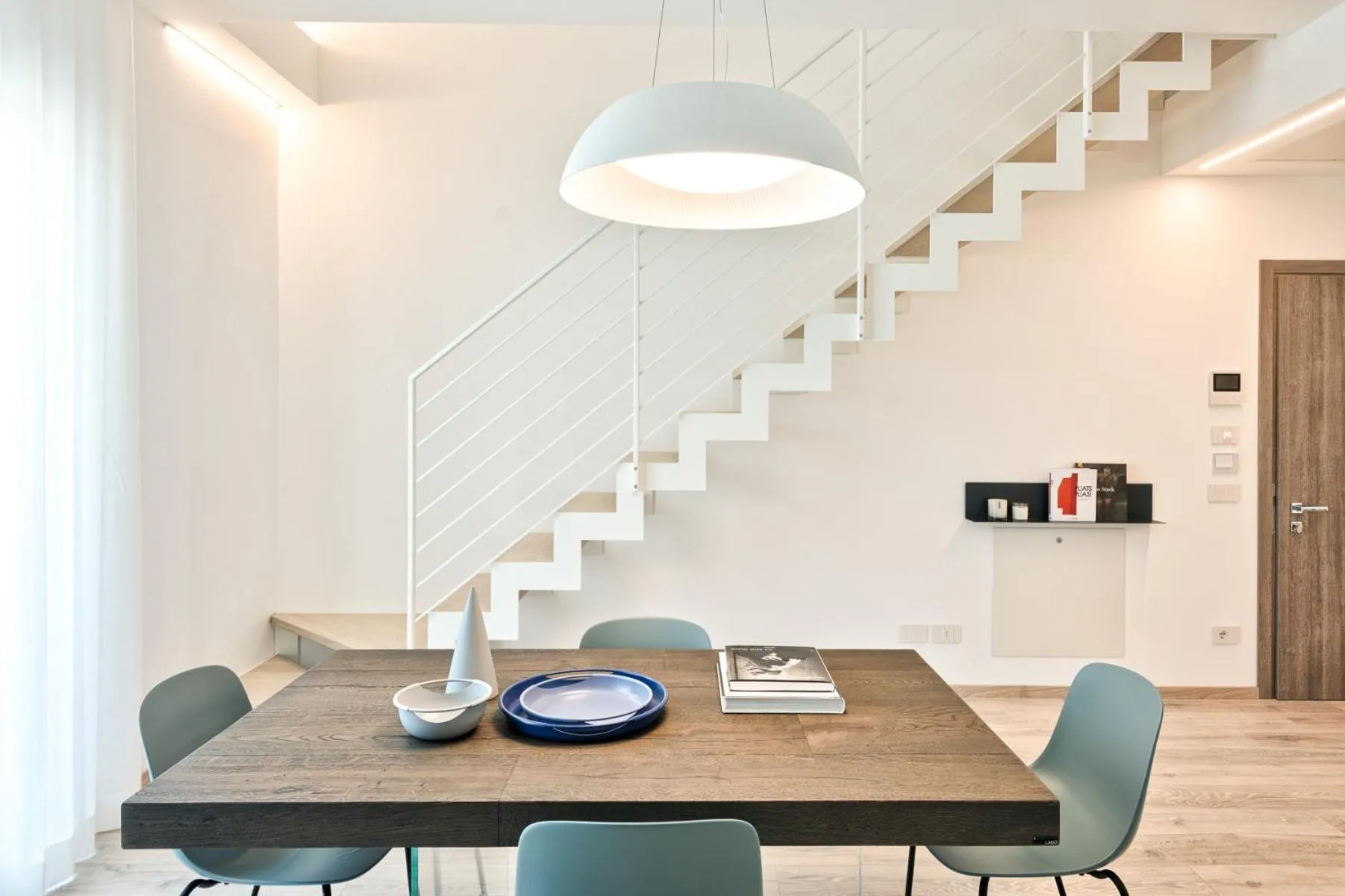 Photo of the whole room in Albamarina Residence