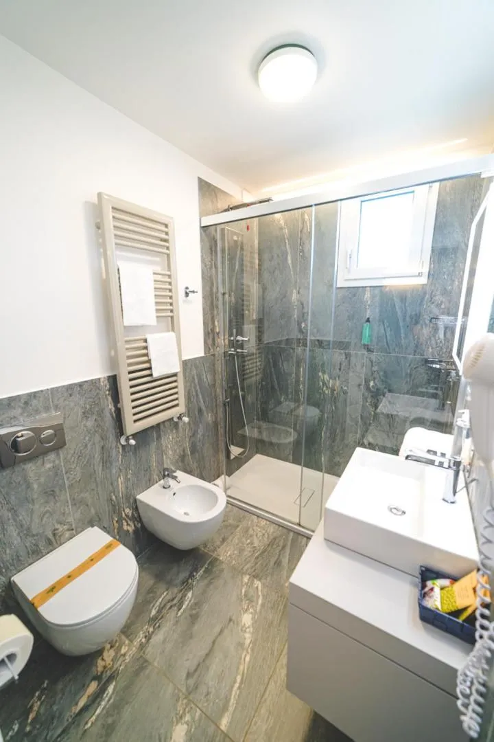 Albamarina Residence