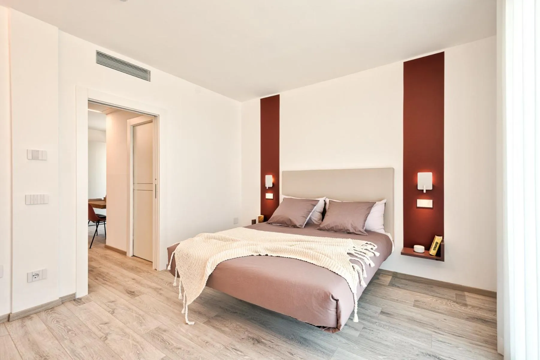 Bed in Albamarina Residence