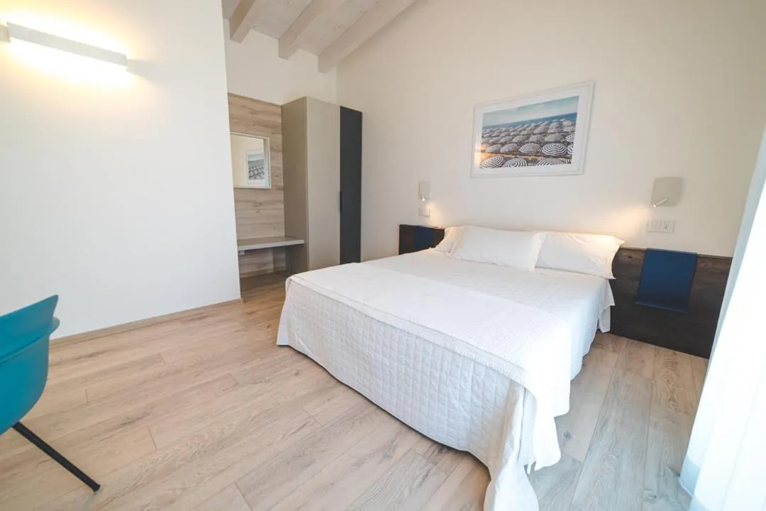 Albamarina Residence