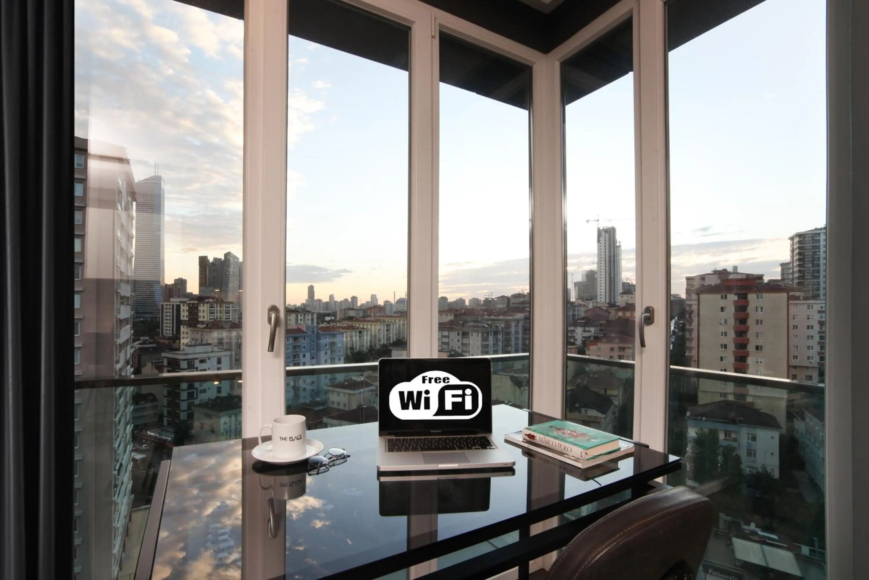 Ataşehir The Place Suites