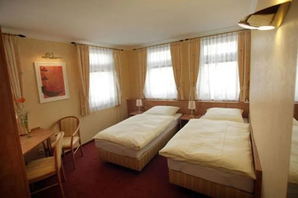 Photo of the whole room, Bed in Hotel Altes Rathaus