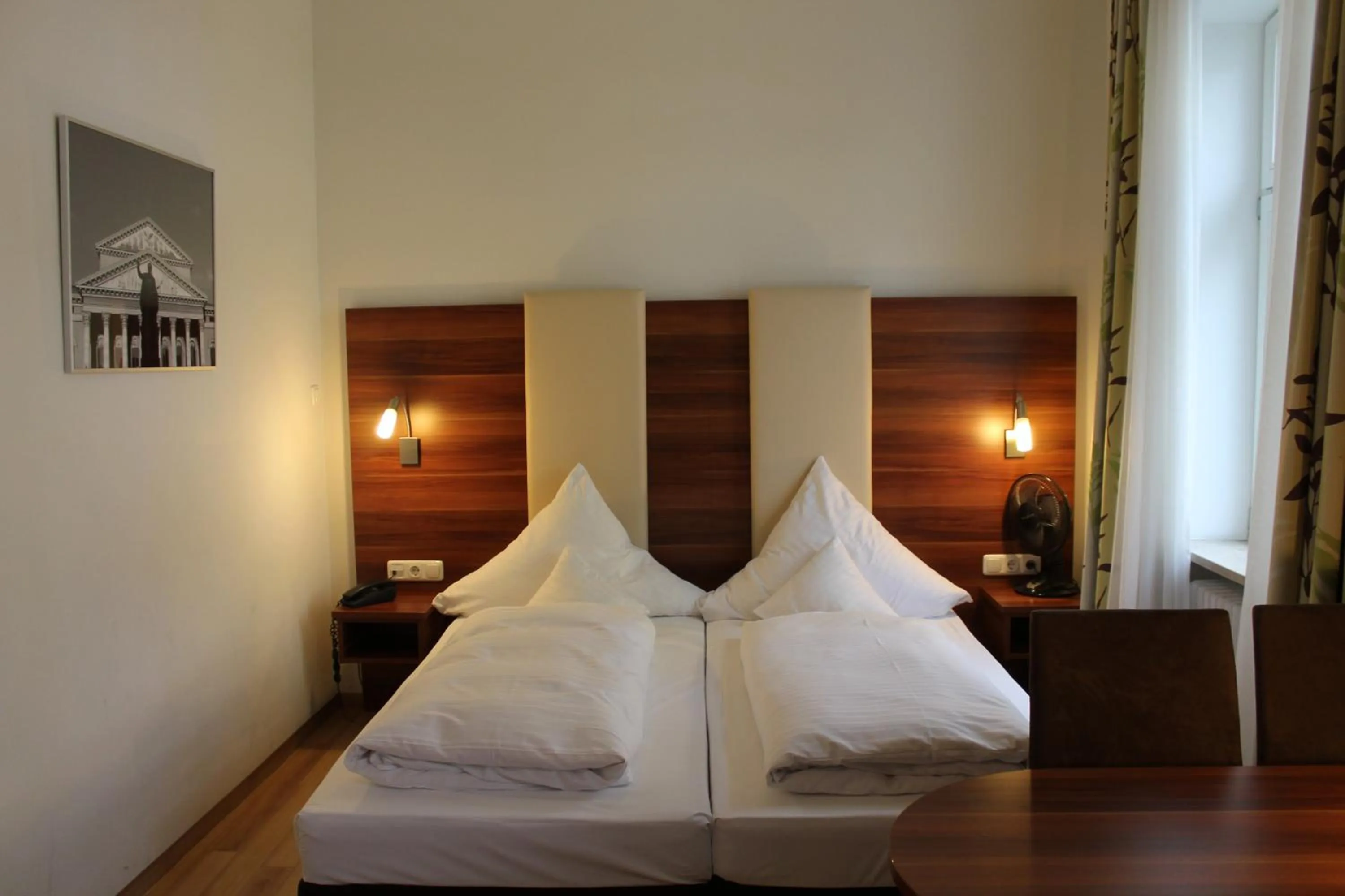 Bed in Hotel am Viktualienmarkt