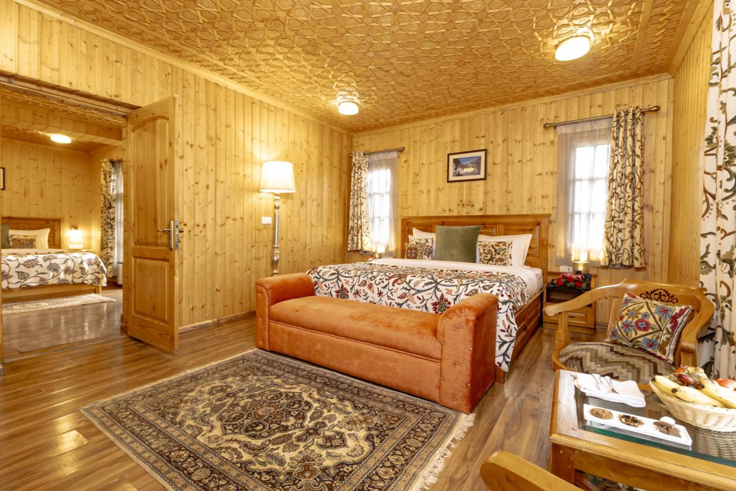 Bedroom, Bed in Shaw Inn by Stay Pattern