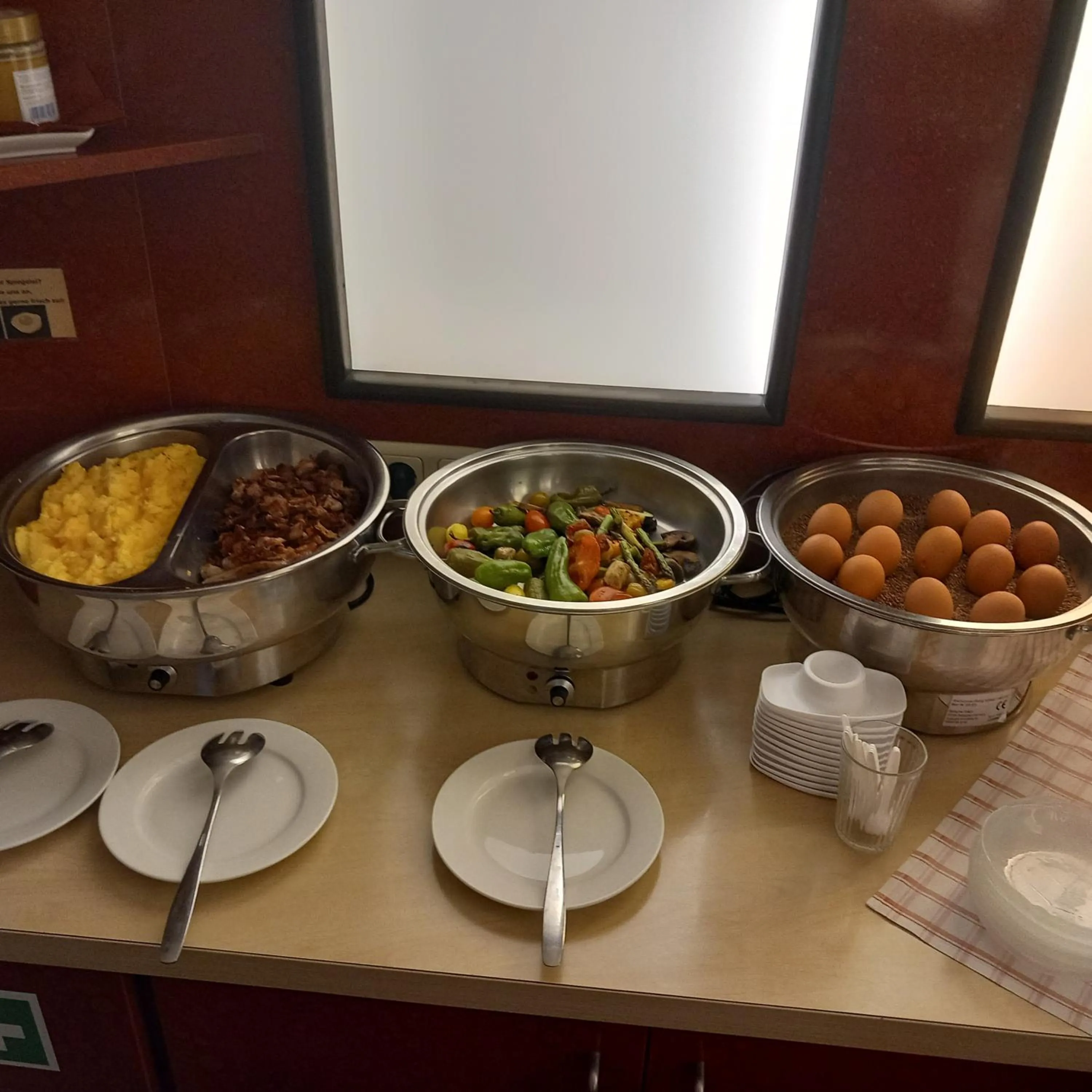 Breakfast in Stadt-gut-Hotel Rheinischer Hof