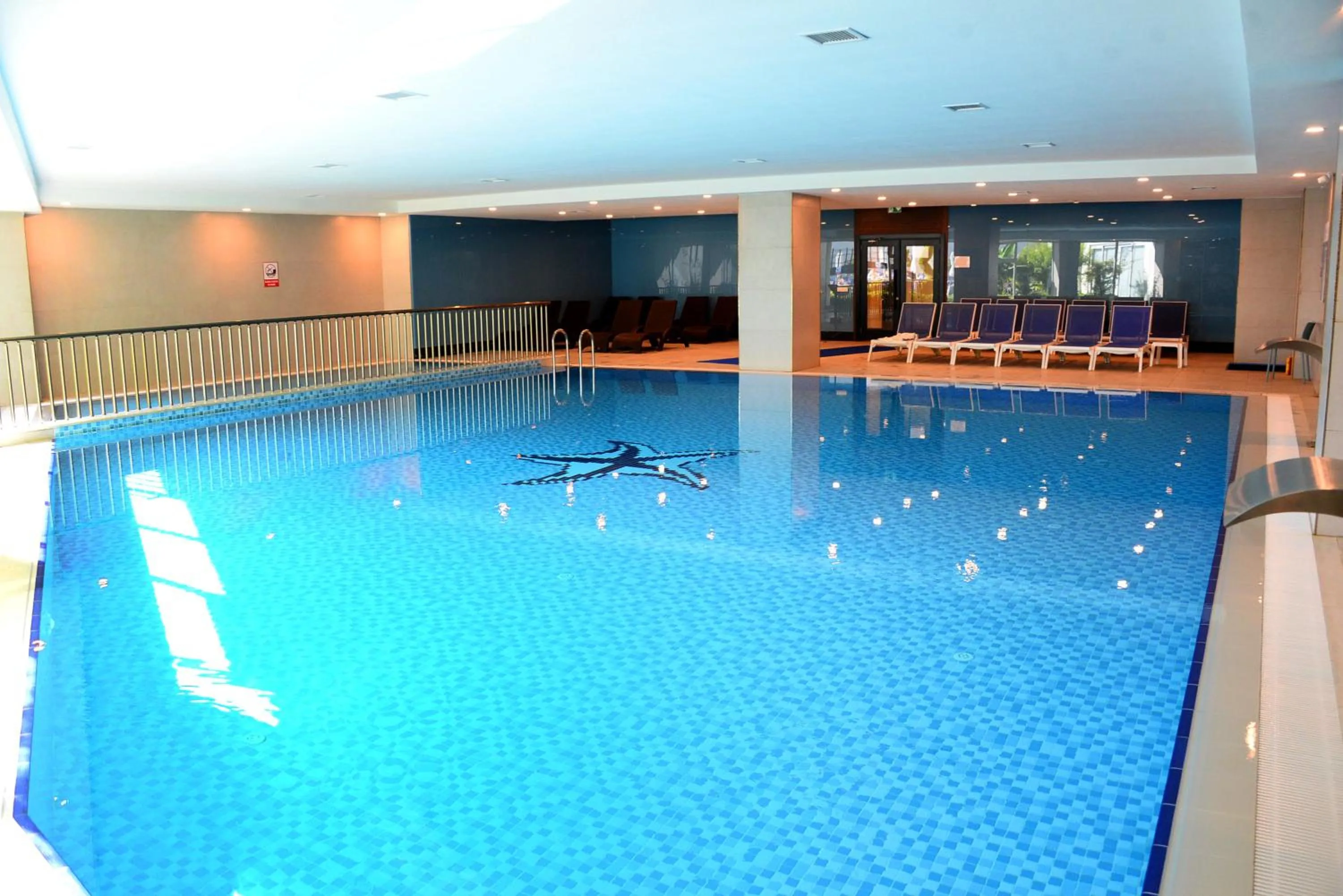 Swimming pool in Maxeria Blue Didyma