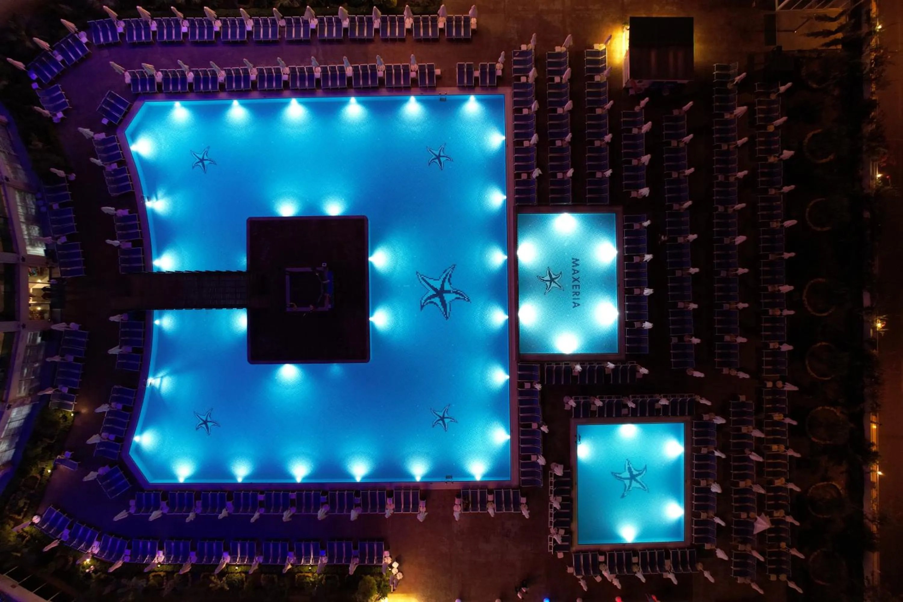 Night in Maxeria Blue Didyma