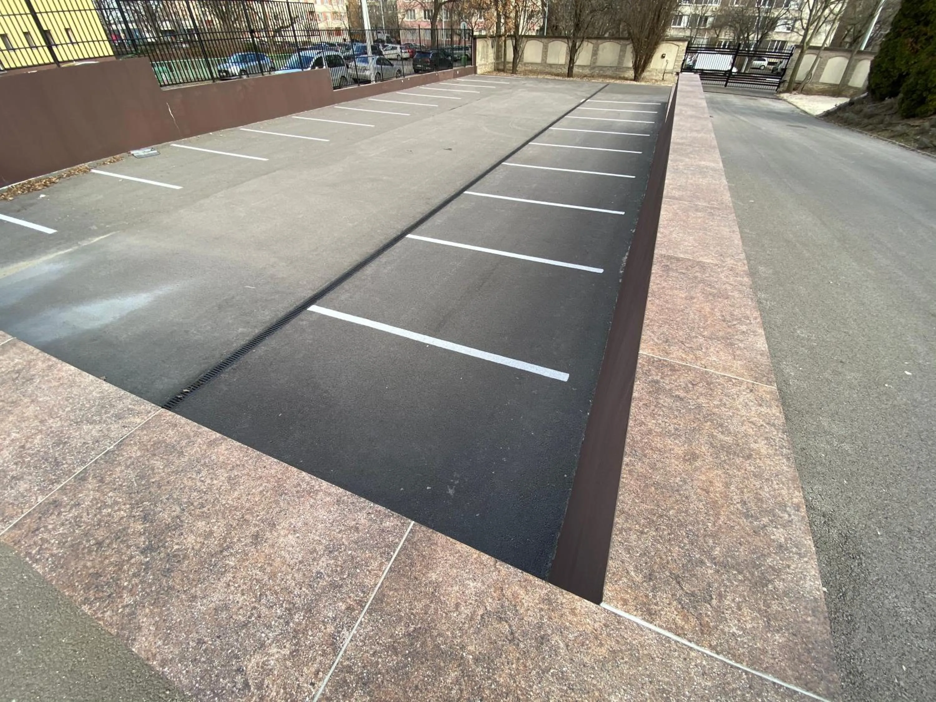 Parking in Boutique Hotel & Event Center