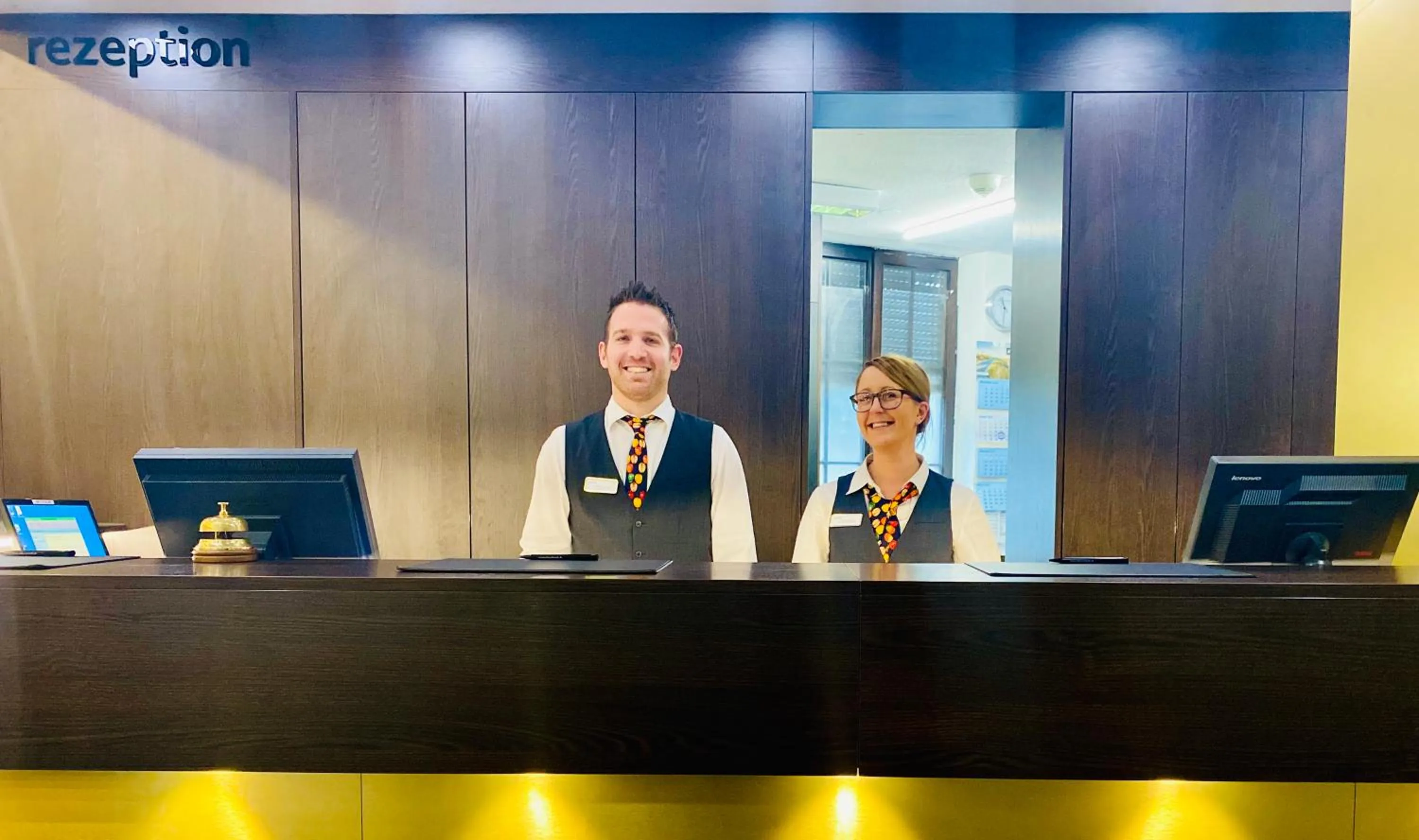 Lobby or reception in relexa hotel Schatten Stuttgart