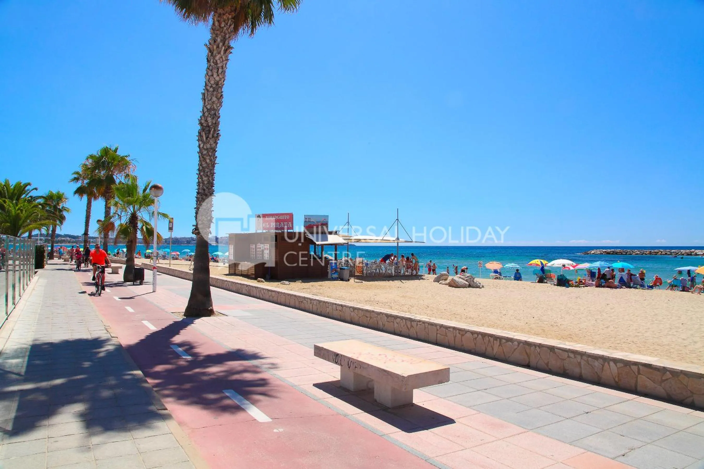 Beach in UHC Txingudi Family Apartments