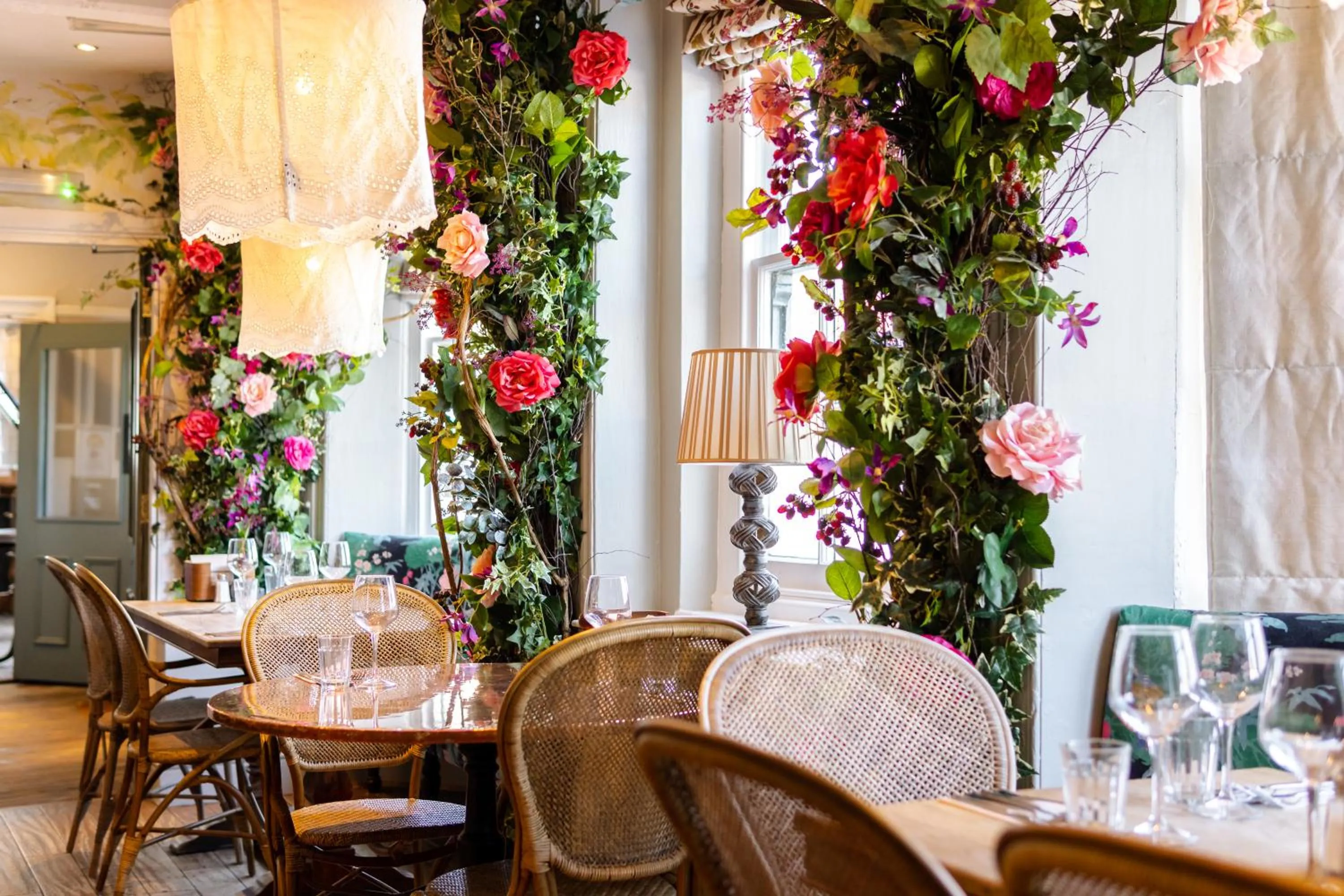 Restaurant/places to eat in The Farm House