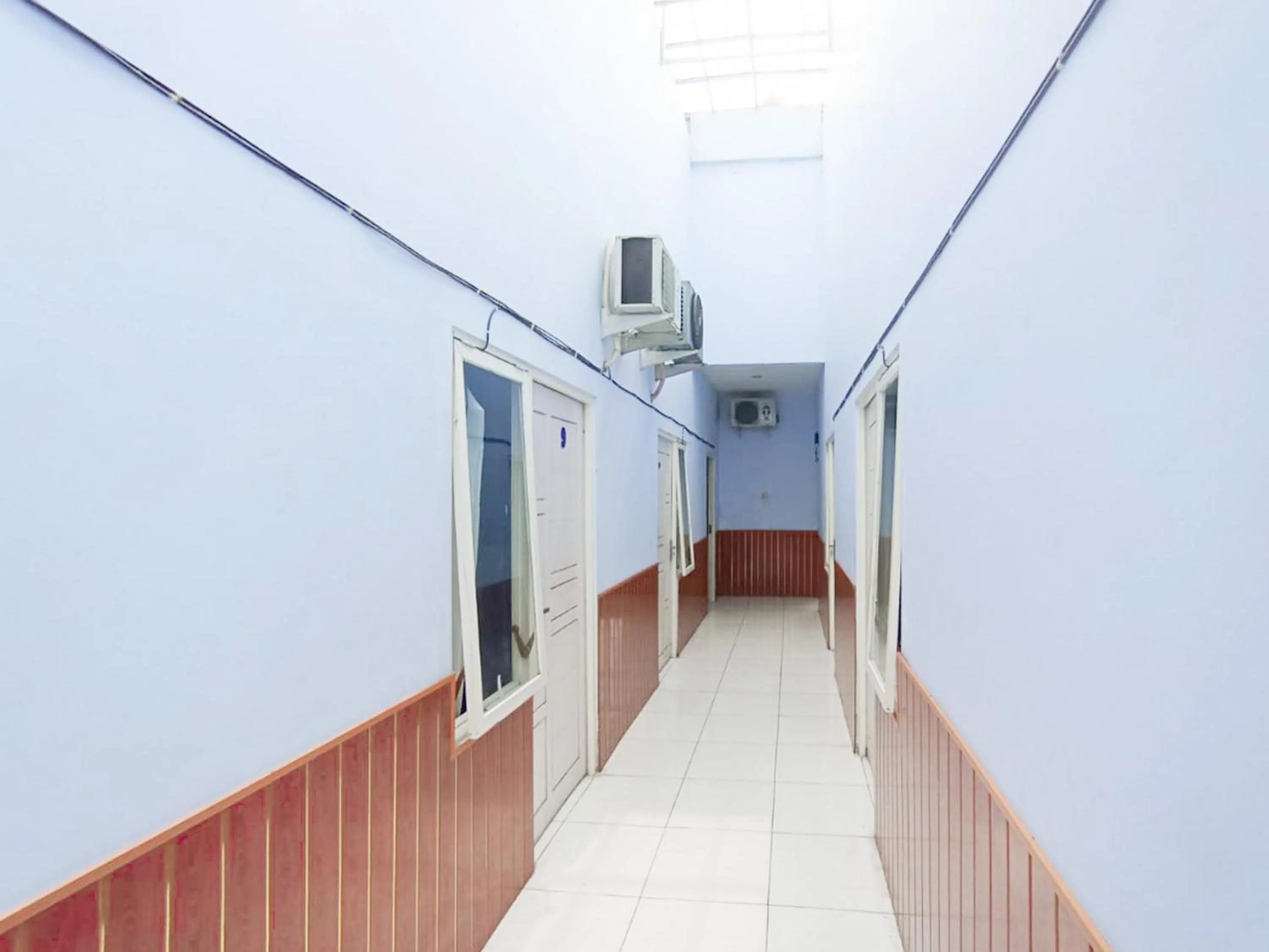 Property building in RedDoorz at Griya Jeniee Near Stadion Wilis Madiun