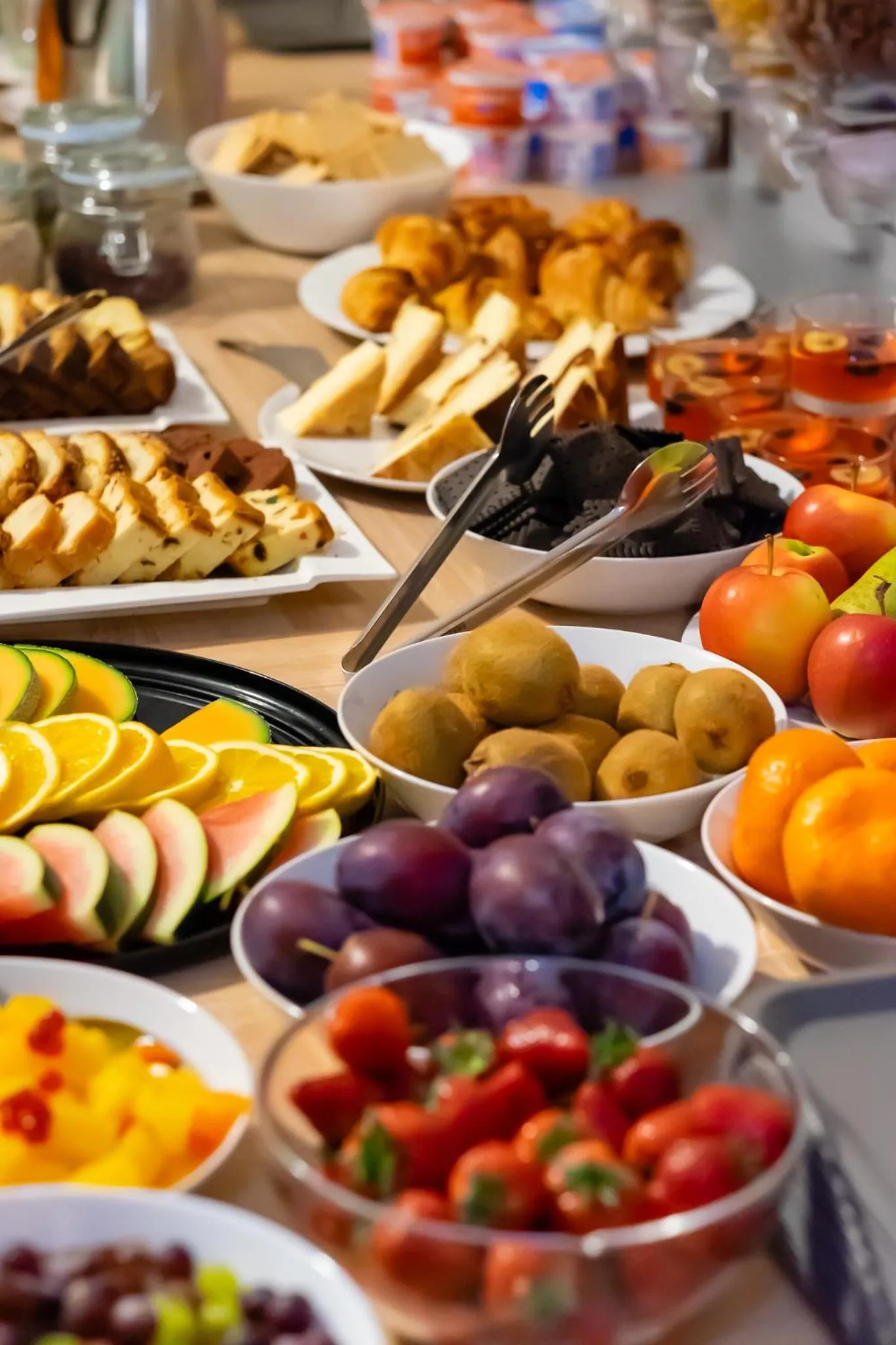 Breakfast in Hotel Maximum