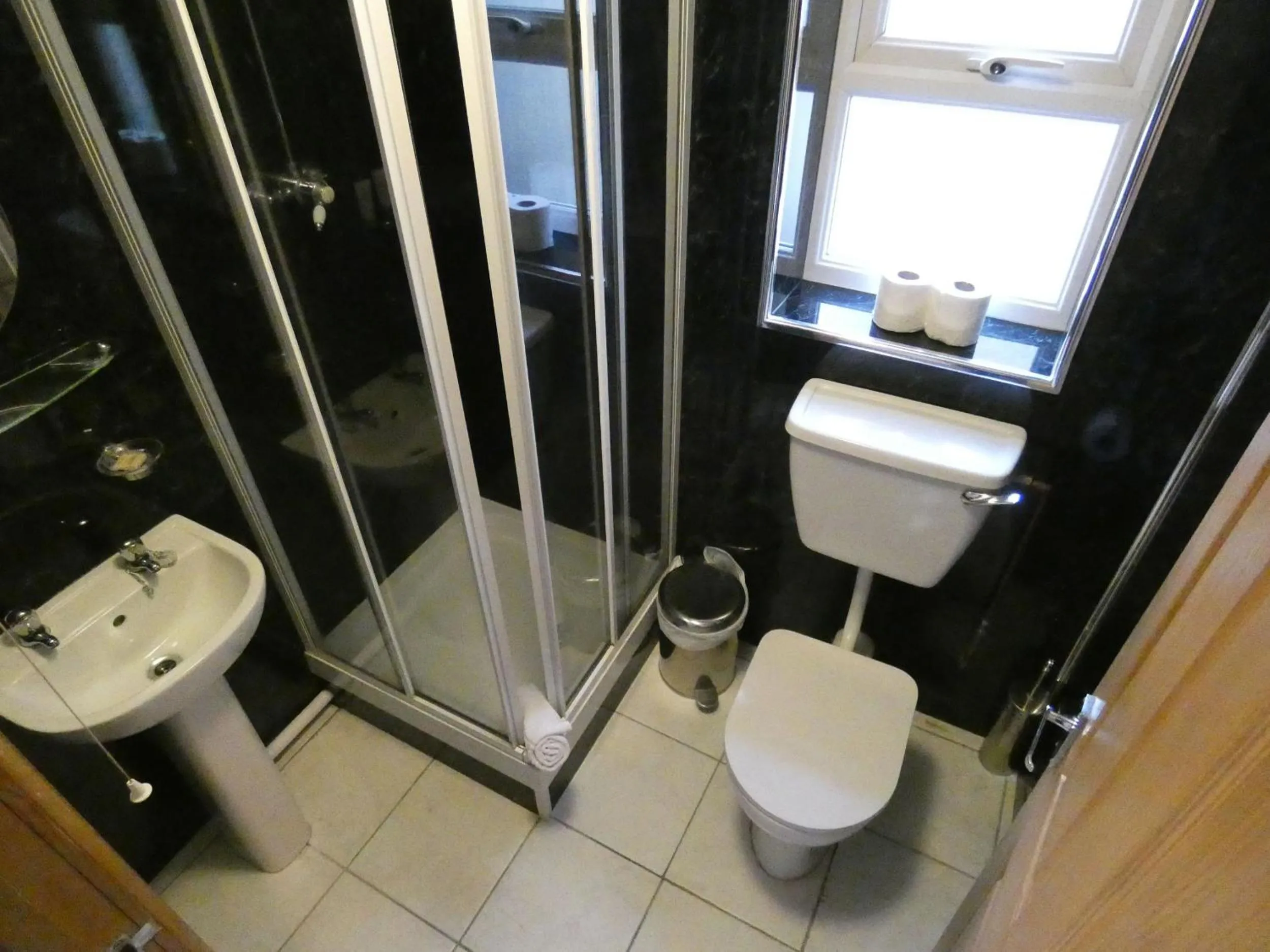 Hurst Dene Aparthotel