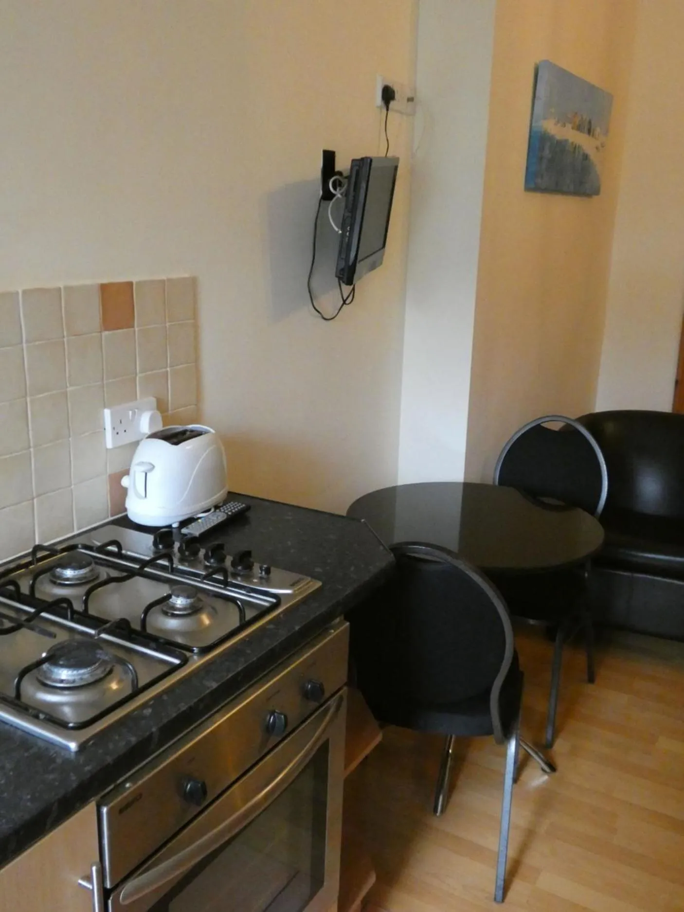 Hurst Dene Aparthotel