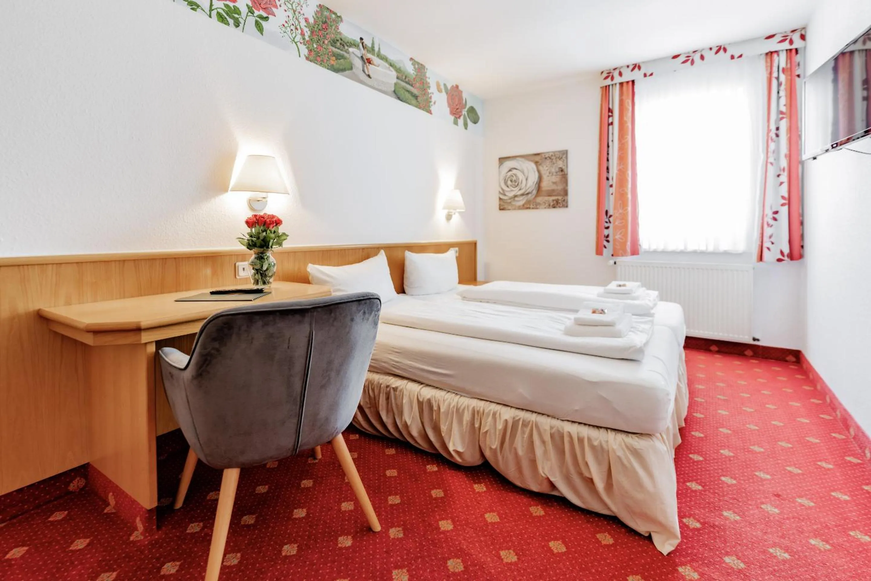 Bedroom, Bed in Hotel Domschatz