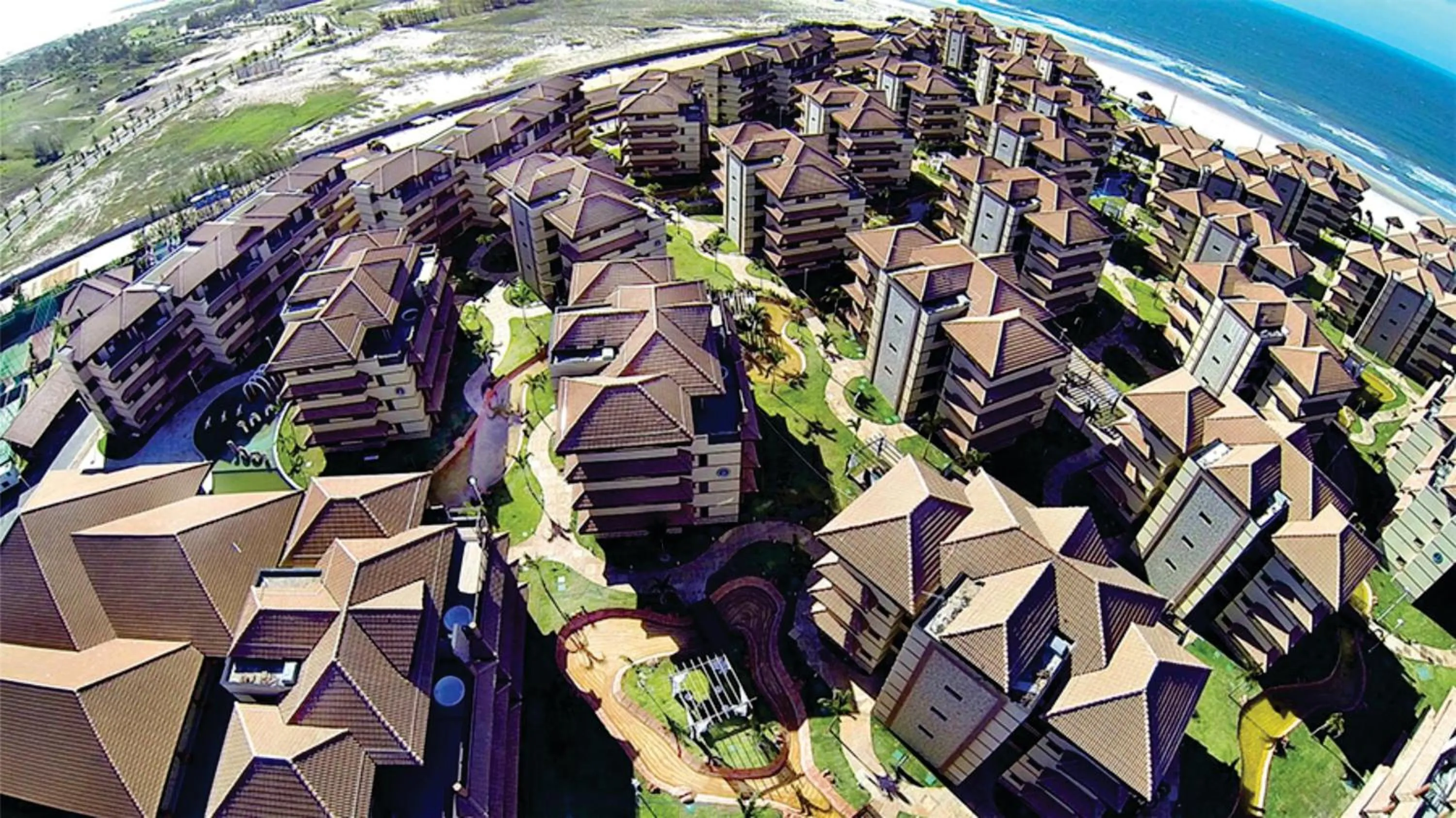 Bird's eye view in Manhattan Beach Riviera