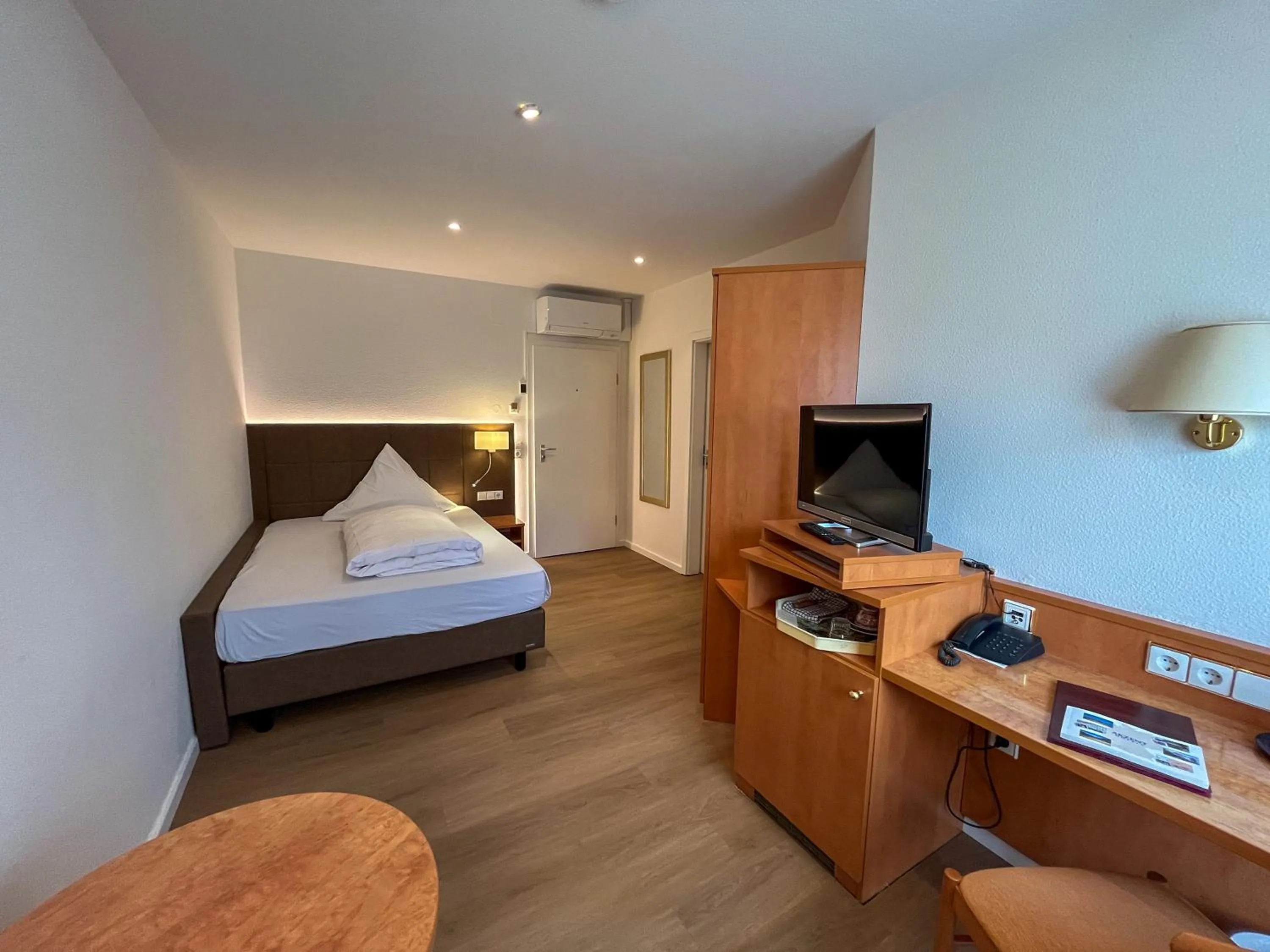 Superior Single Room in Atrium Hotel Baden