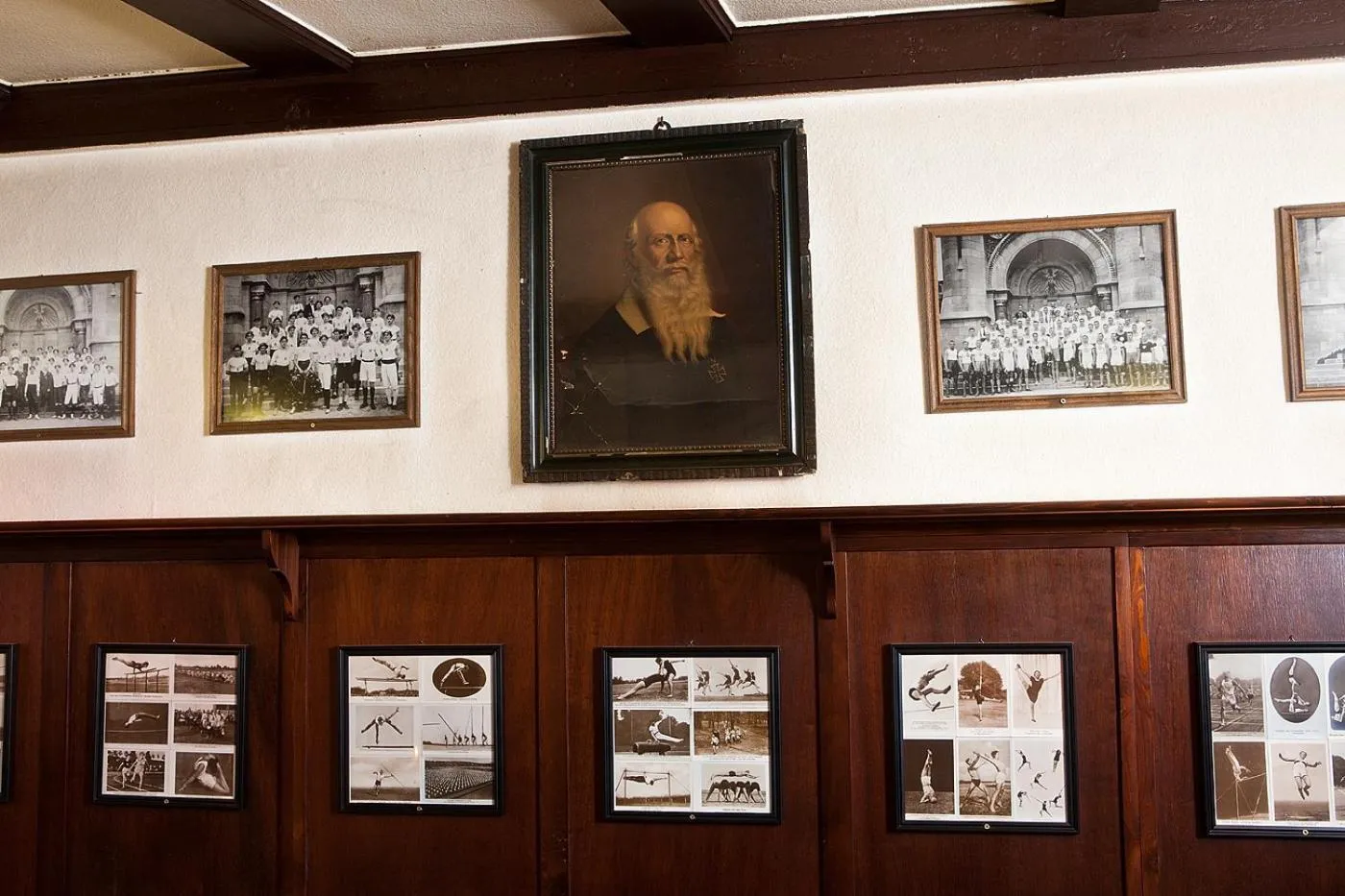 Decorative detail in Hotel Altdeutsche Weinstuben