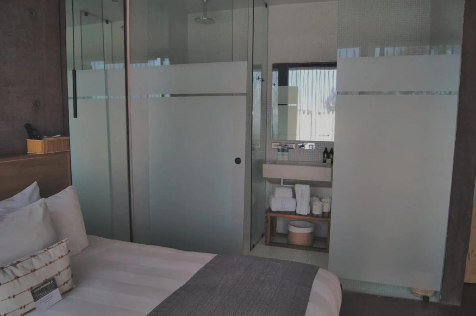 Bathroom, Bed in Casa de Agua